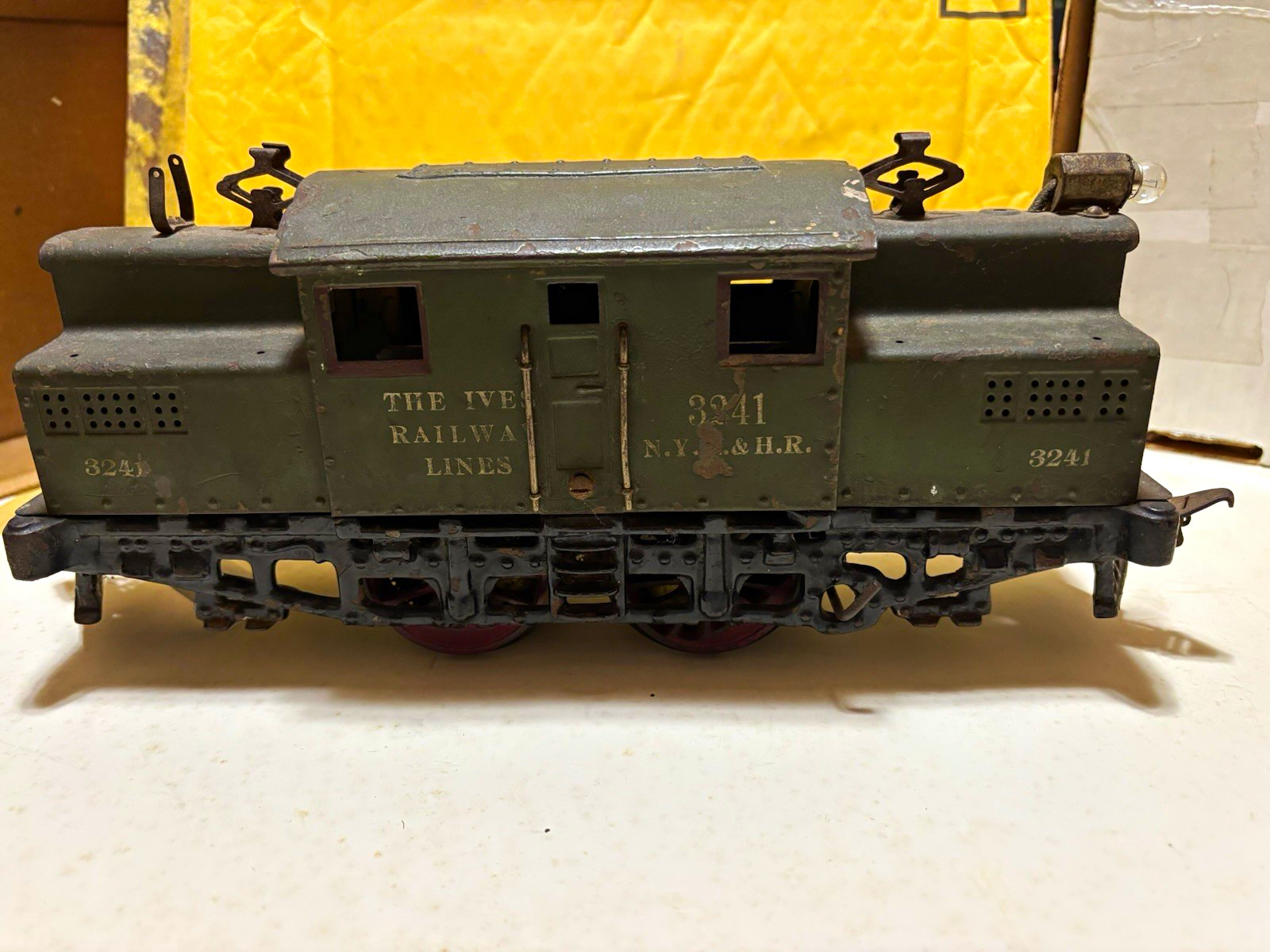 IVES NYC&HR Standard Gauge 3241 Electric Locomotive AC Analog 3-Rail 0-4-0