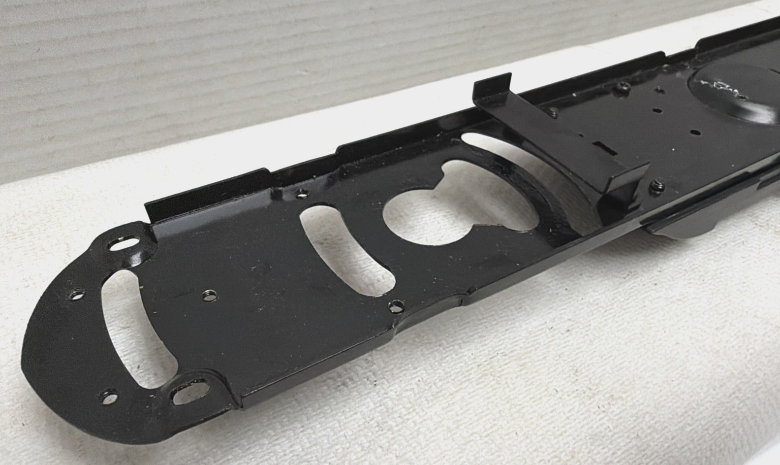 MTH O-GAUGE A-UNIT FRAME FOR EMD E-8 DIESEL LOCOMOTIVE
