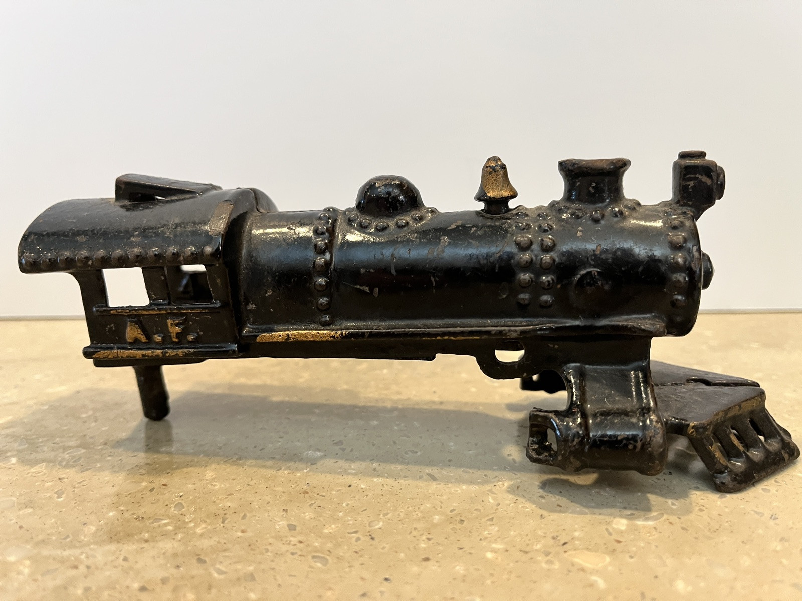 Prewar American Flyer O Black & Gold Cast Iron Steam Locomotive SHELL ONLY