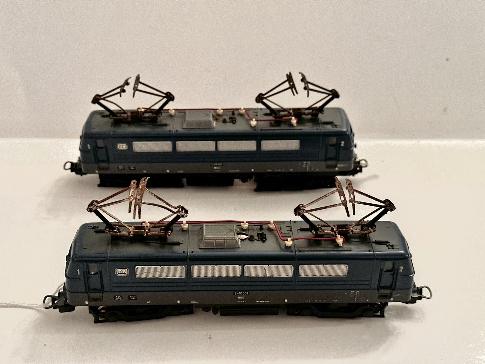 Lima HO Scale 8032 Electric Loco DB #410001, 2 Units Powered