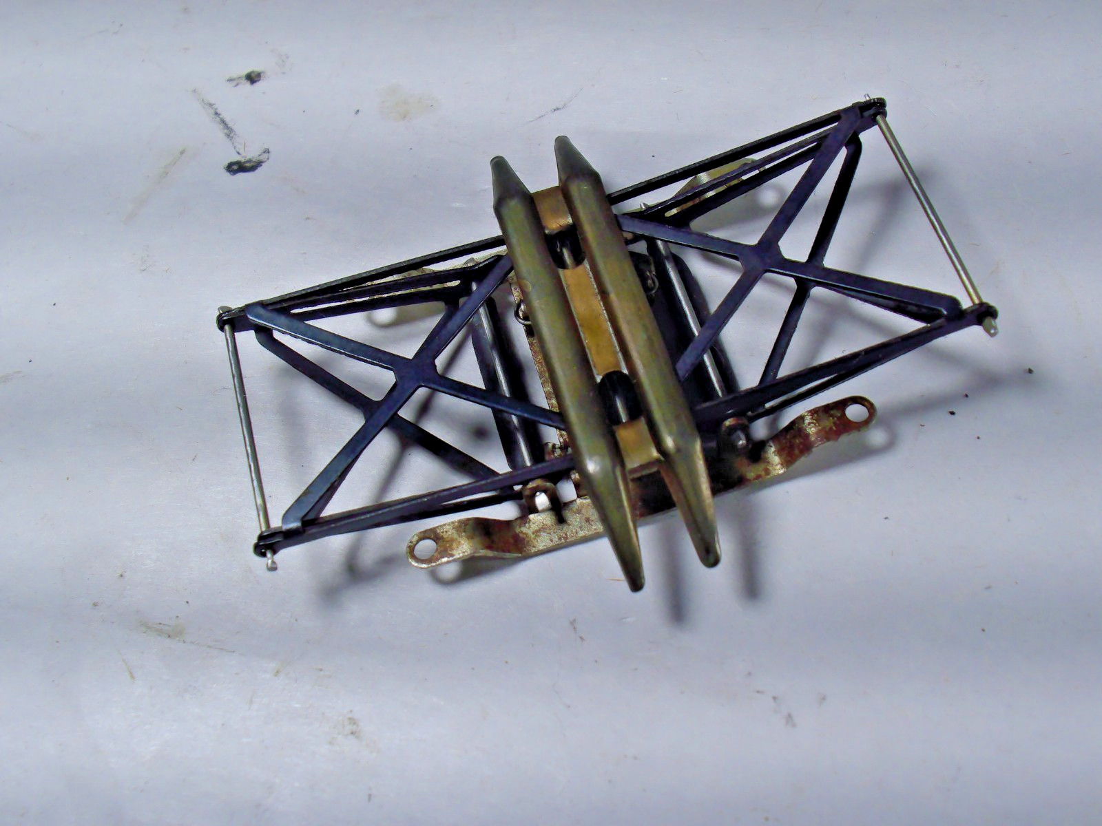 Vintage Original complete pantograph for EP-5 Electrics 2350 2351 2352 2358