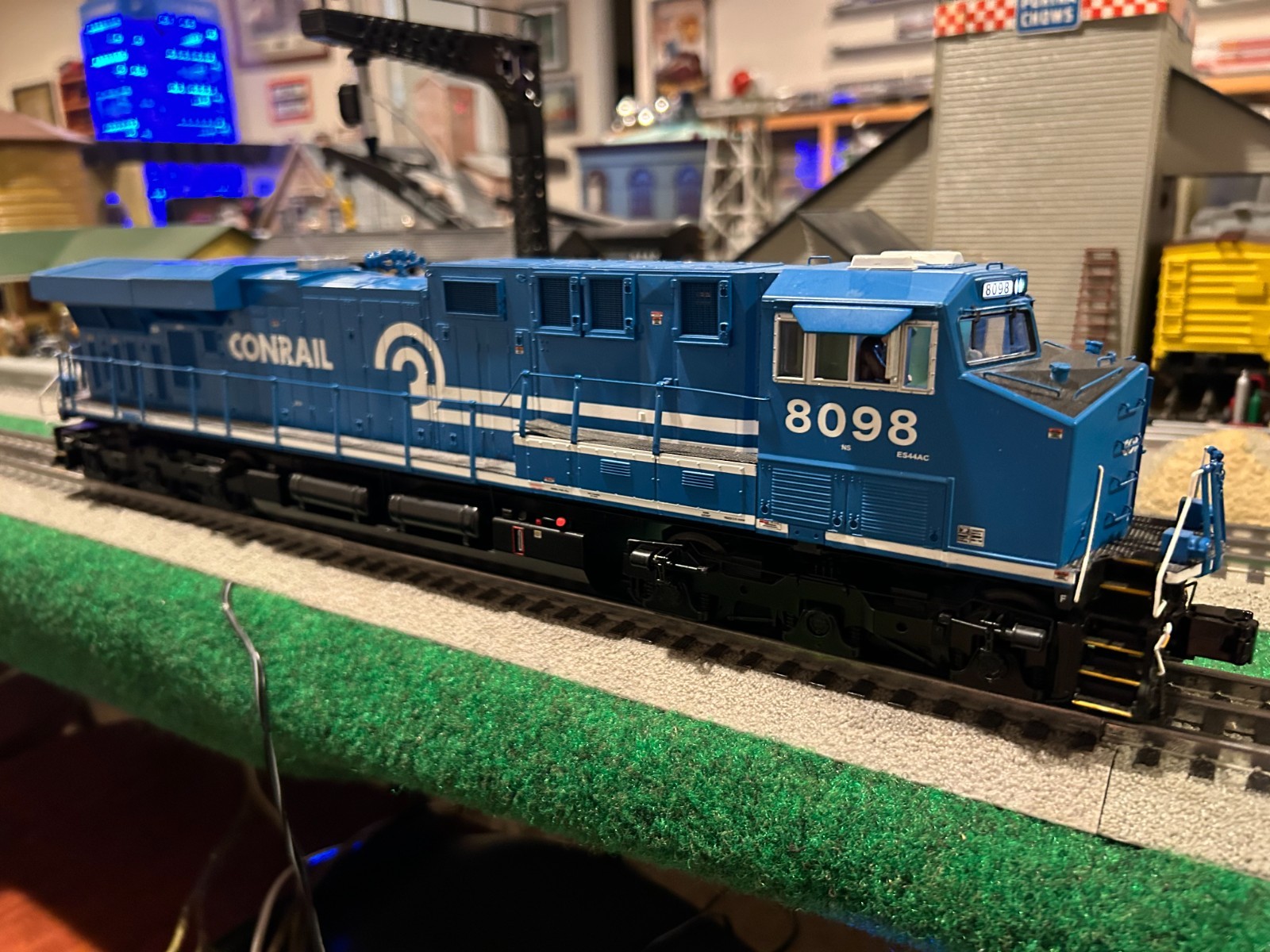 MTH 20-20261-1 Conrail (NS Heritage) ES44 Diesel LN/Wrong Box