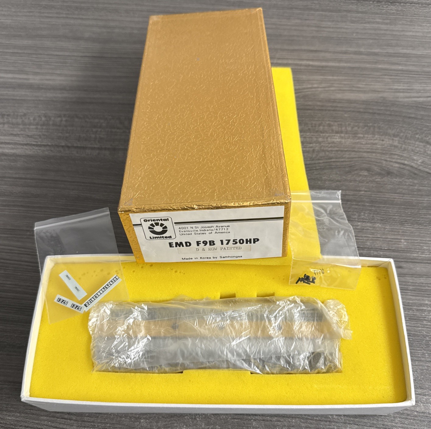 Oriental Limited HO Brass #P714 EMD F9B 1750HP D&RGW – Factory Painted & LNIB!