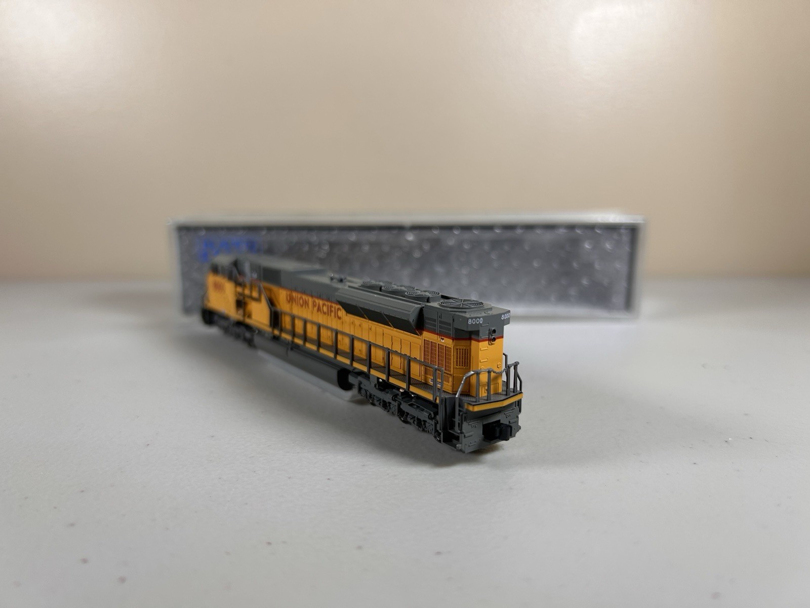N Scale Kato DCC Ready Union Pacific SD90/43MAC #8000 Brand New