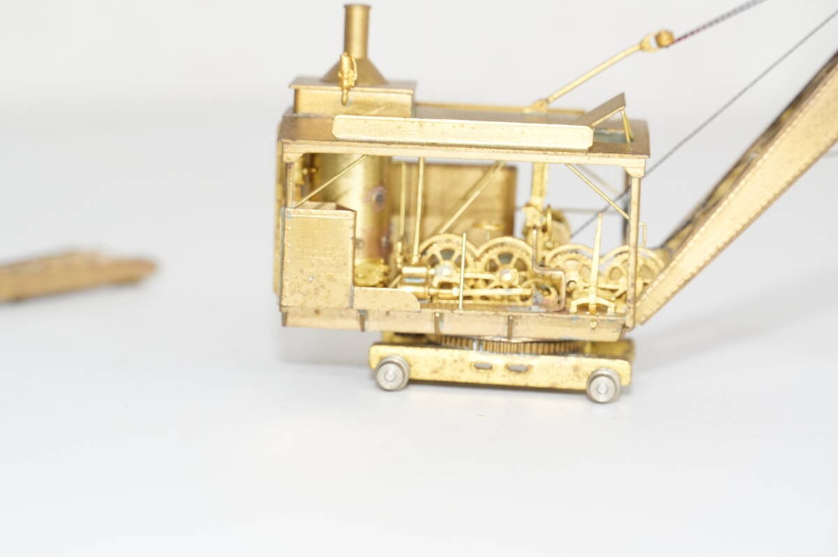 Overland Models A.H. Log Loader on Dollies Logging Maintenance Car HO Gauge 081