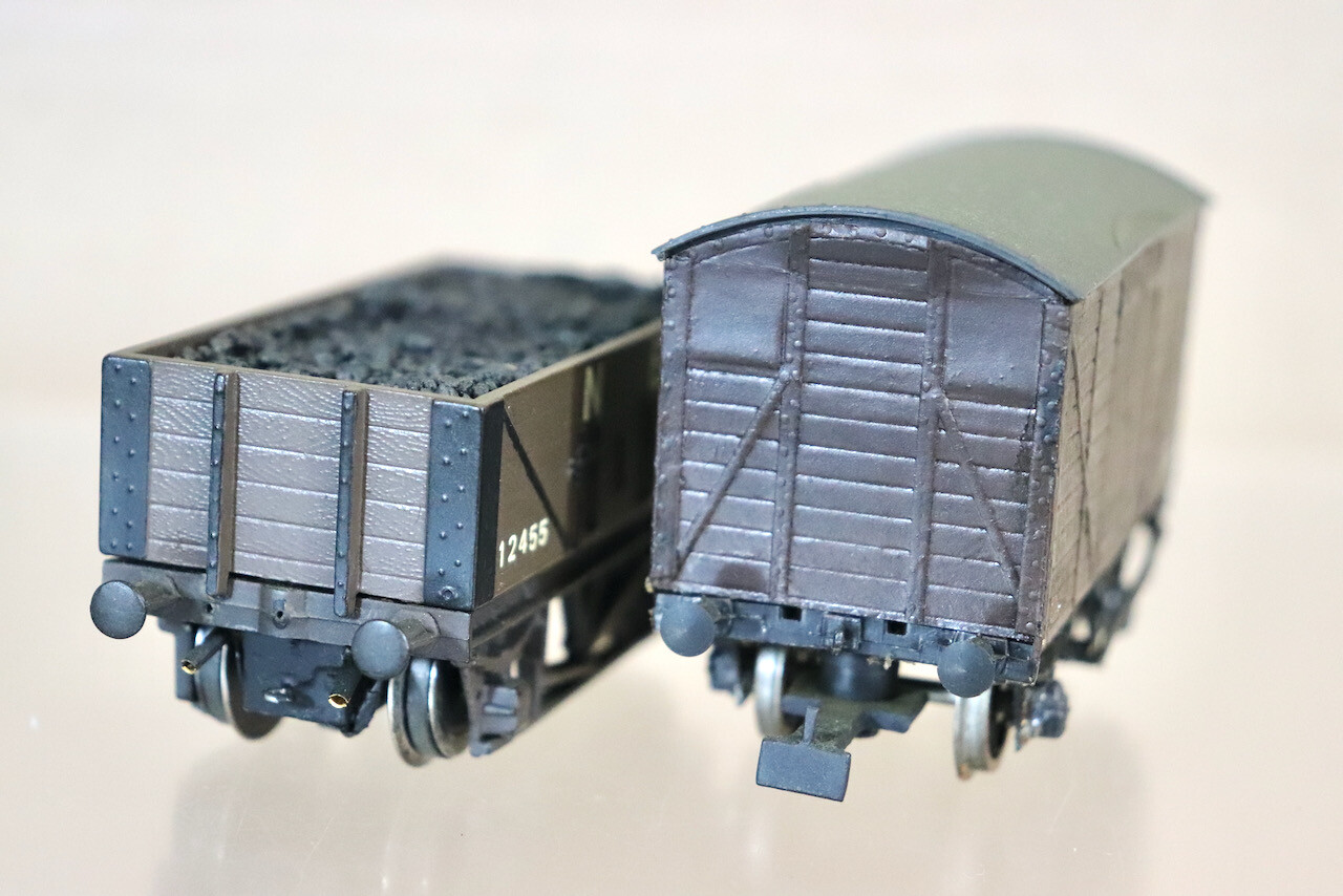 AIRFIX HORNBY KIT BUILT NCB 0-4-0 ASPINAL TANK LOCO & COAL WAGON SET nz