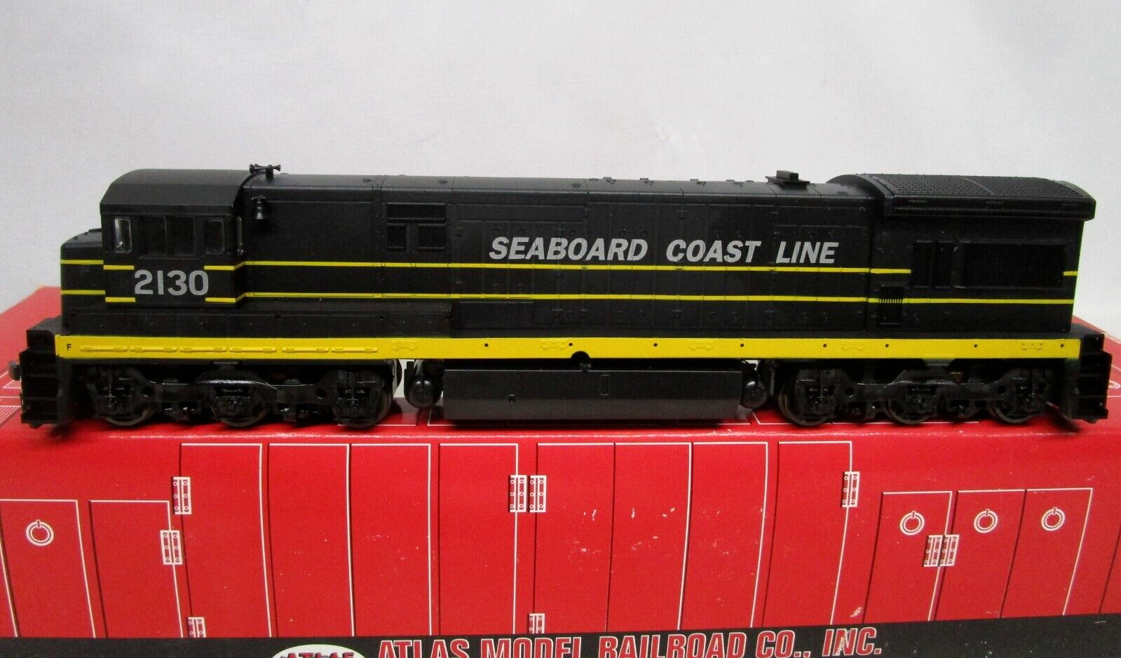 Atlas HO Scale SCL Seaboard Coast Line GE U36C Diesel Locomotive #2130 DCC Ready