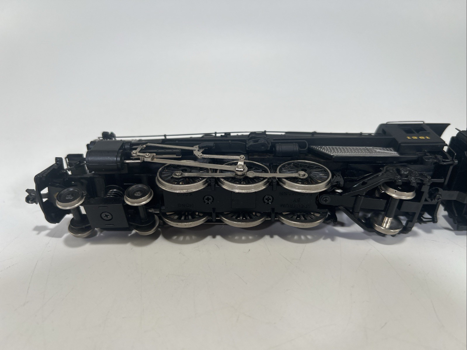 Bachmann Spectrum 84014 HO PRR K4 4-6-2 Pacific Steam Locomotive & Tender 1361 2