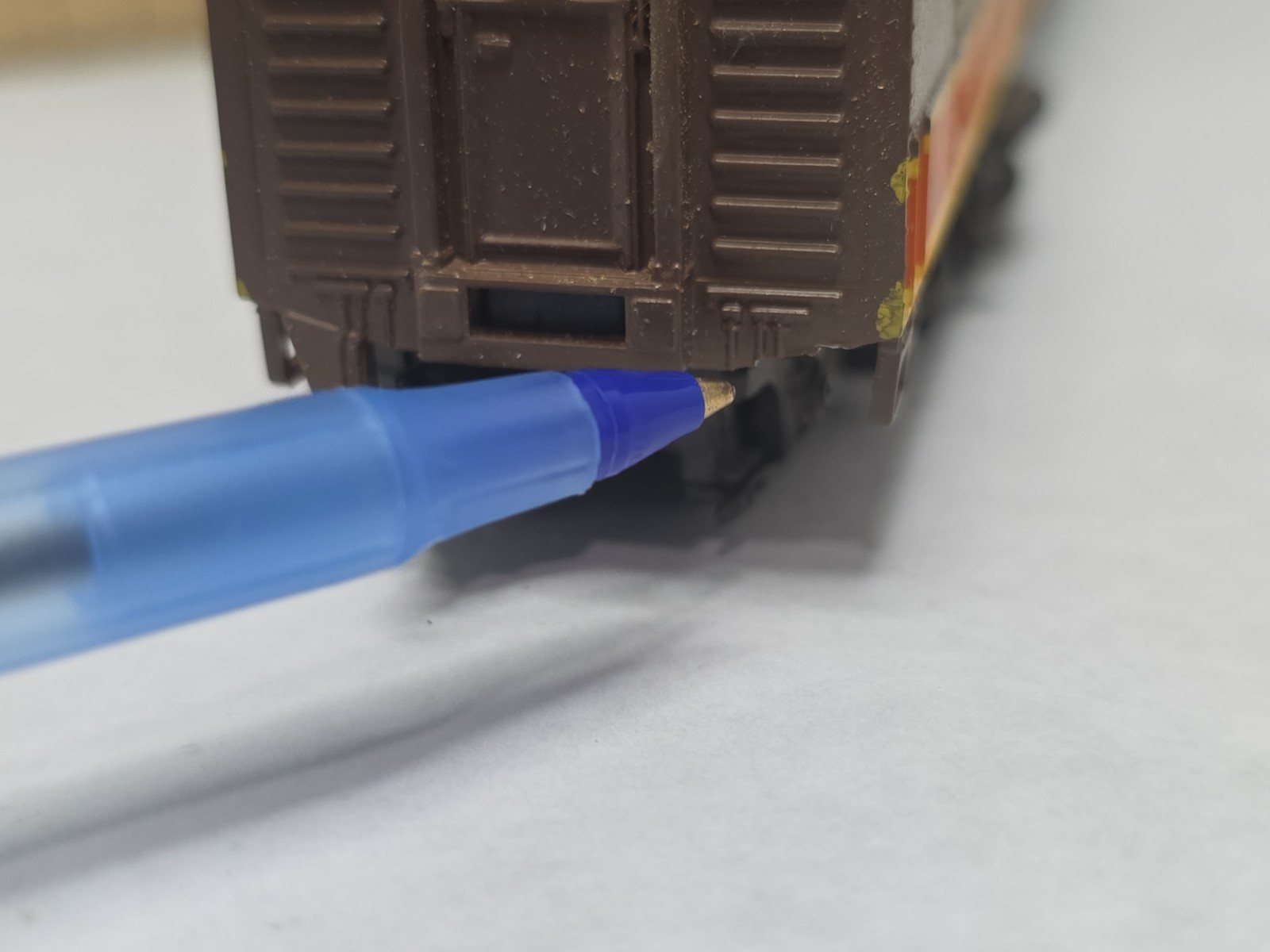 As Is Rivarossi Illinois Central Dummy GM E8 Diesel Loco Observation Car Read De