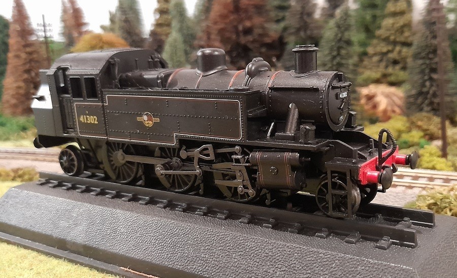 * 1/76 OO * Amercom * 1952 BR Ivatt 2MT Tank 2-6-2T No.41302 * + Magazine * #38