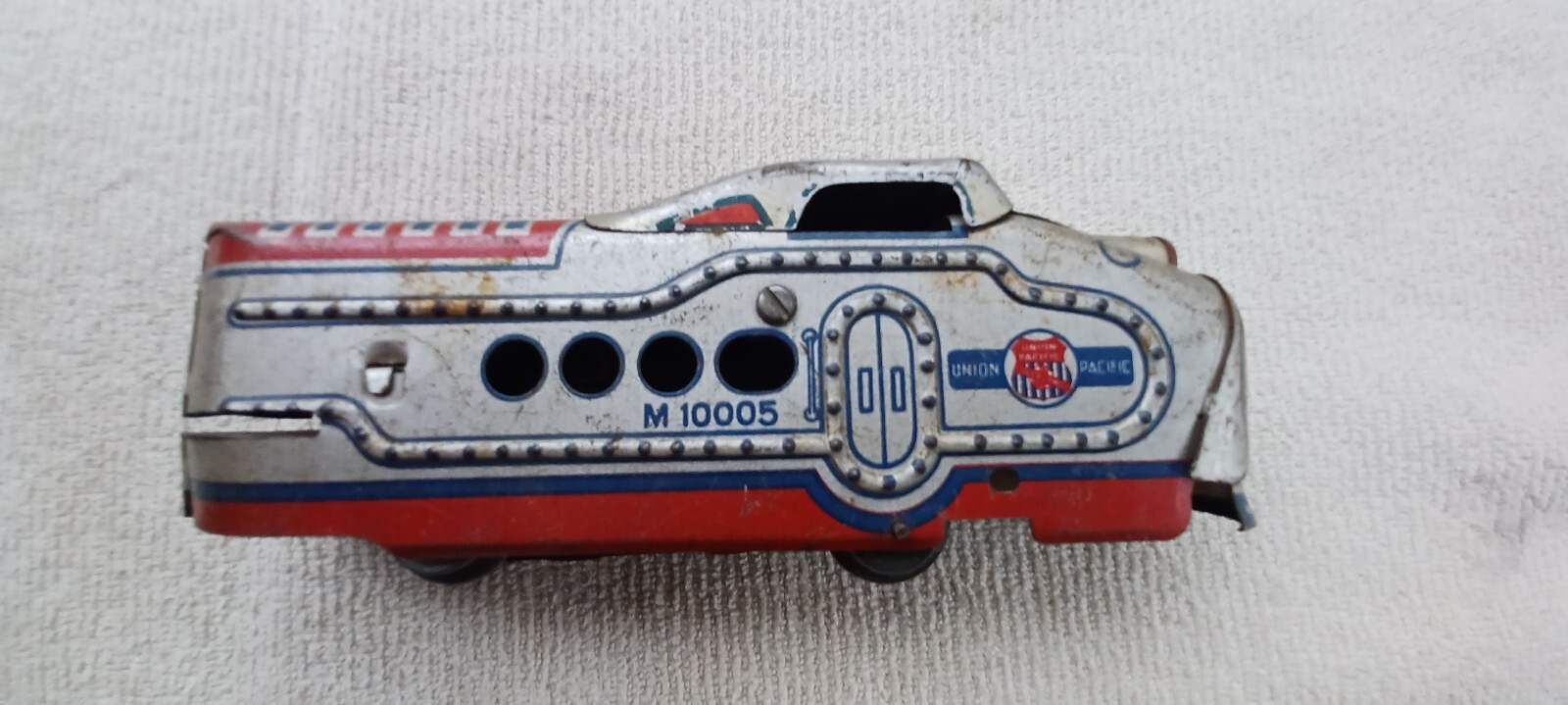 Vintage 1940’s MARX M10005 Union Pacific Passenger Tin Train Los Angeles