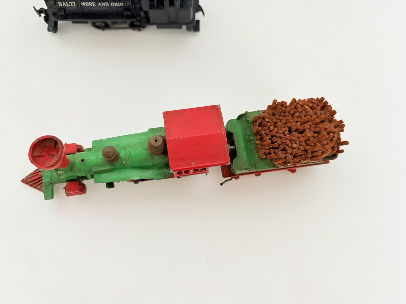 Mantua Tyco HO Scale General 3960 Locomotive w/ Tender & Life Like Locomotive
