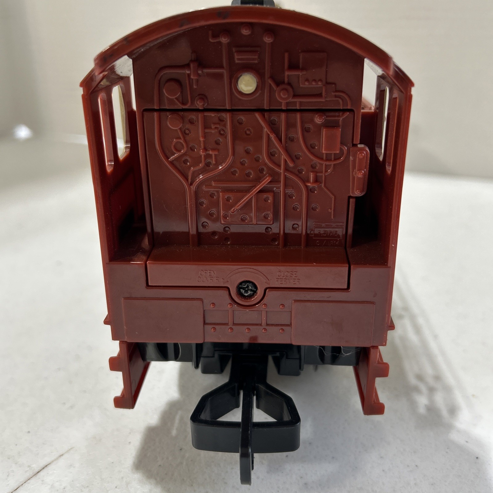 Lionel Hogwarts Castle Express Locomotive 5972 O Guage Harry Potter