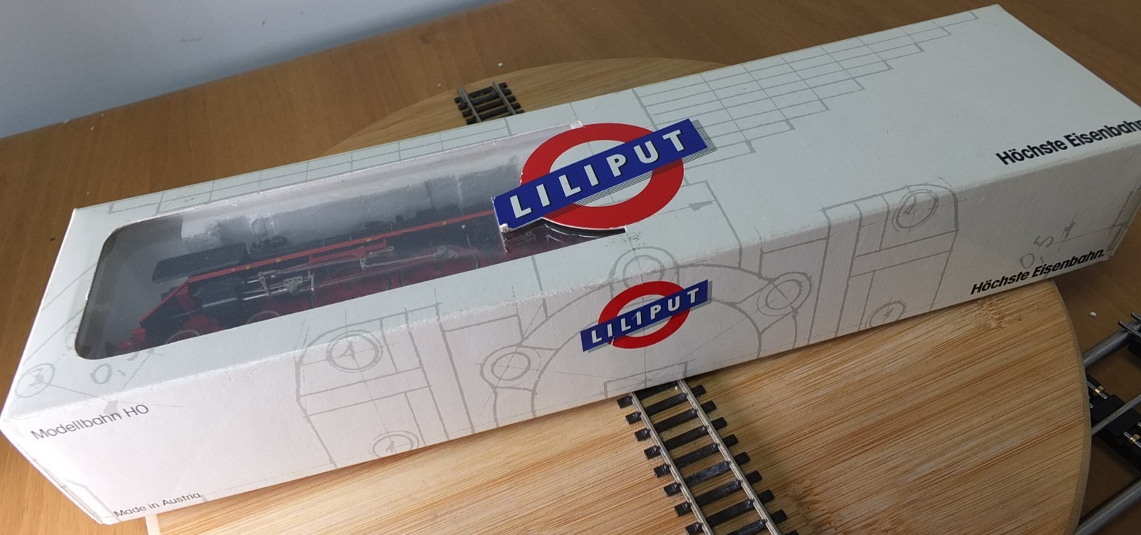 Liliput 105 10 HO gauge DB BR 05 Steam locomotive in black livery