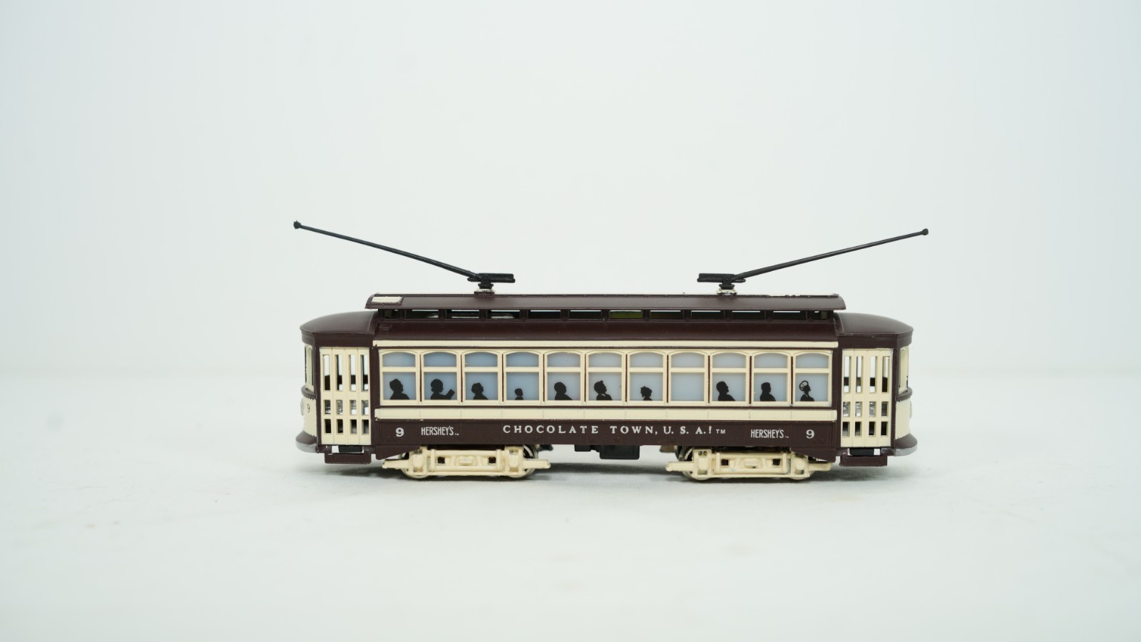 Bachmann HO Scale Hershey Brill Trolley #7 & #9 Item 61037 61039 NEW W14