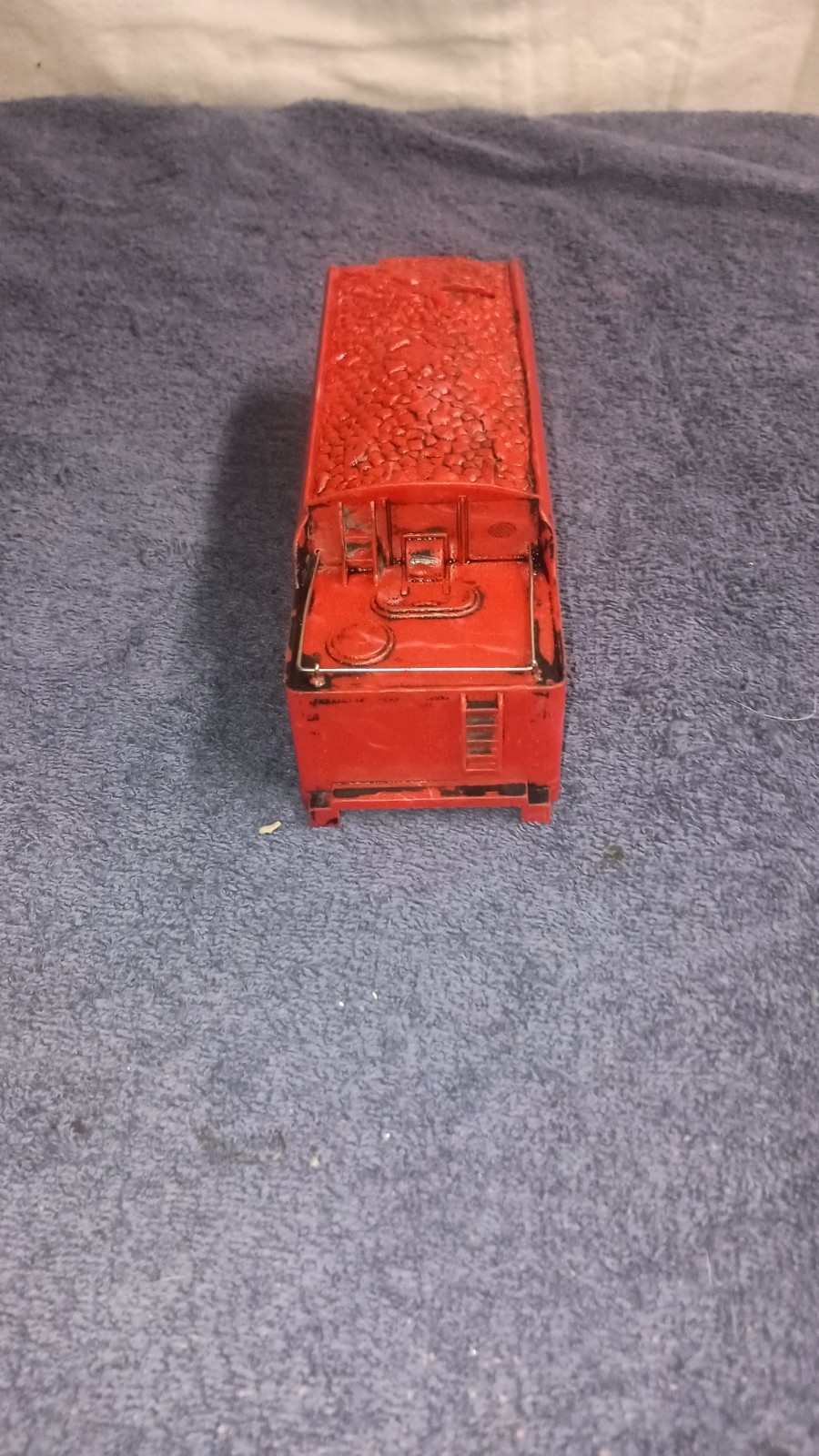 Lionel 2466W Tender Shell 90% Stripped Red & White Mottled Tenite 1948-50 Rare