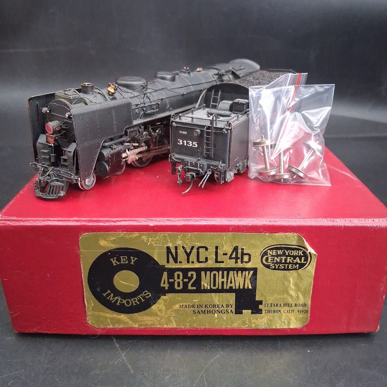 (B) Key Imports HO Gauge Brass New York Central NYC L-4b 4-8-2 Mohawk Samhongsa