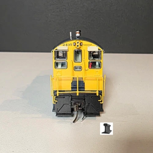 Rapido HO Scale ~ EMD SW9 ~ Santa Fe ATSF #2428 ~ DC/DCC Sound Version ~ 027563