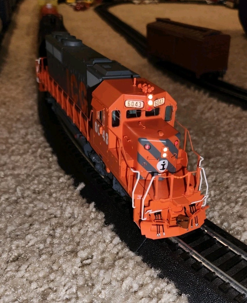 Scale Trains SXT38809 ICG SD40-2 6043 DCC Sound Illinois Central Gulf HO Scale