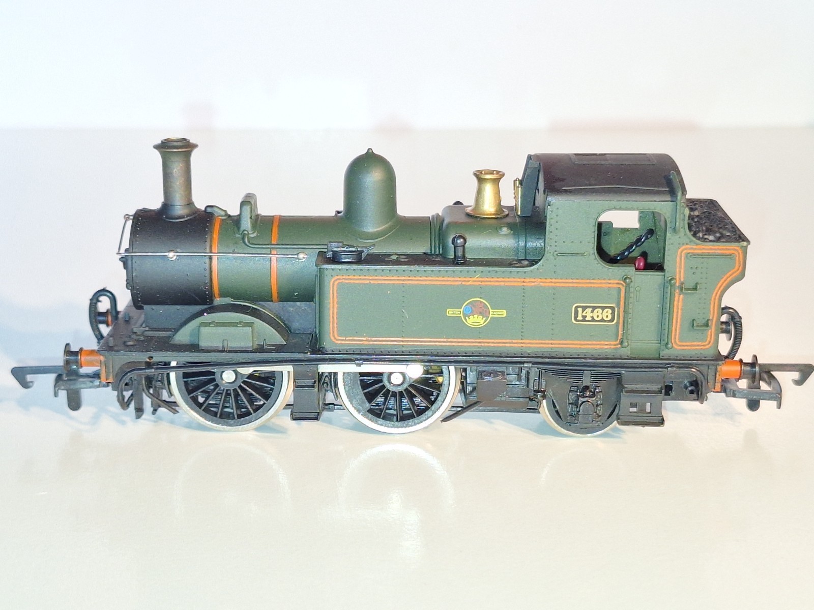 Dapol D097 BR Tank Loco 1466. New Old Stock. Mint Cond. 2 Rail DC Boxed.OO Scale