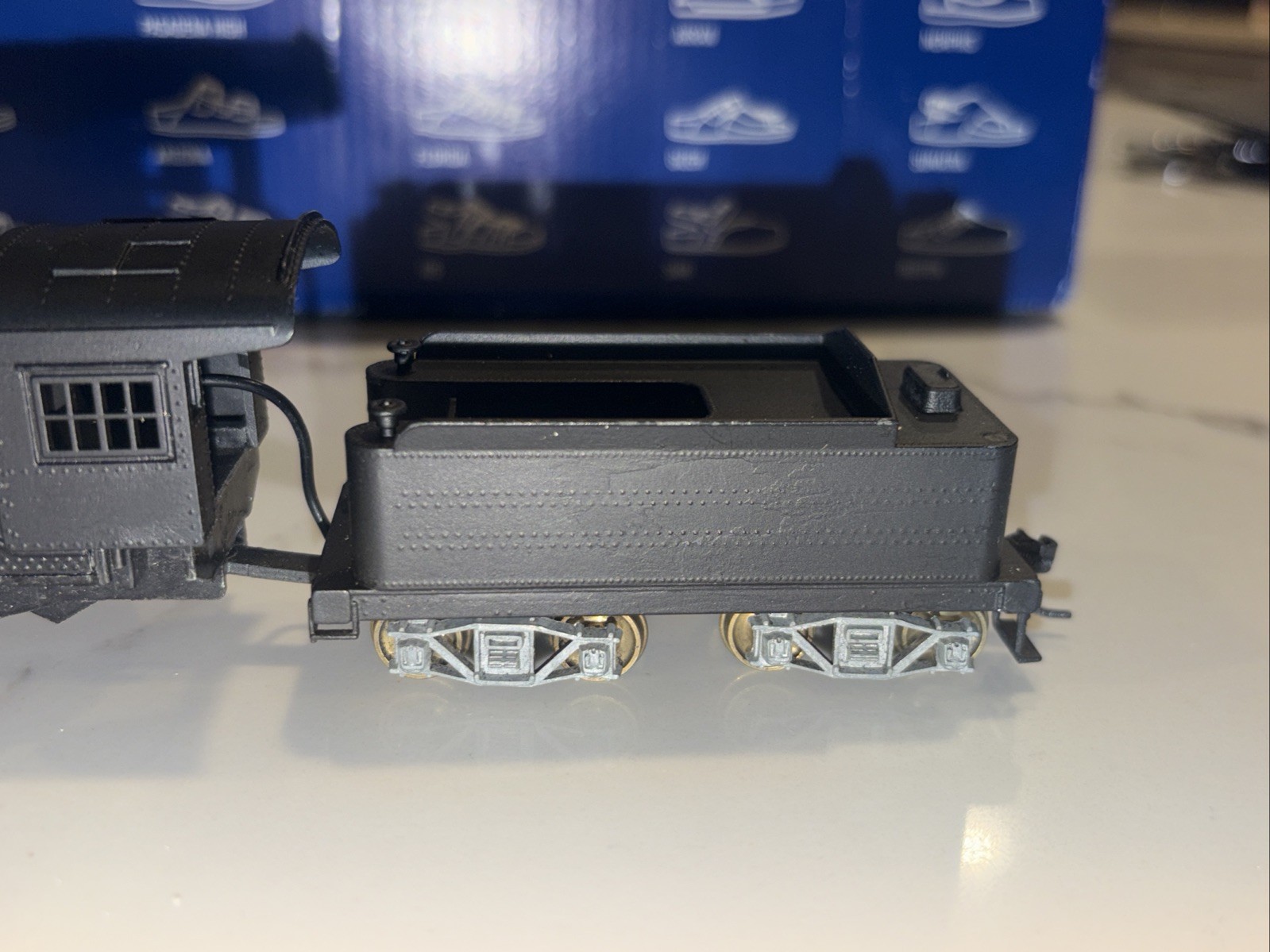 Unknown Switcher 0-4-0 W/tender Very Good Condition