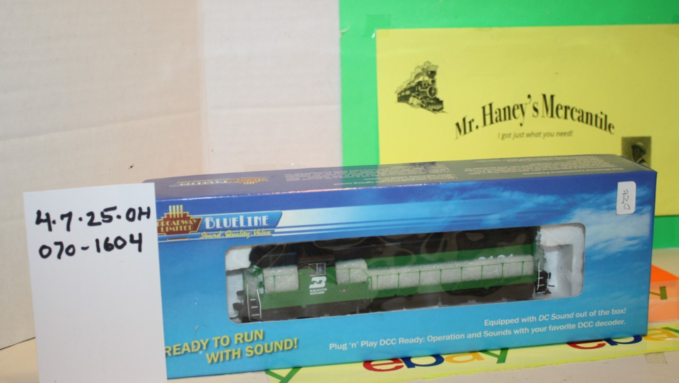 HO Broadway Lm’d* Blue Line EMD SD9 BN 6131 w DCC sound, DCC ready see details