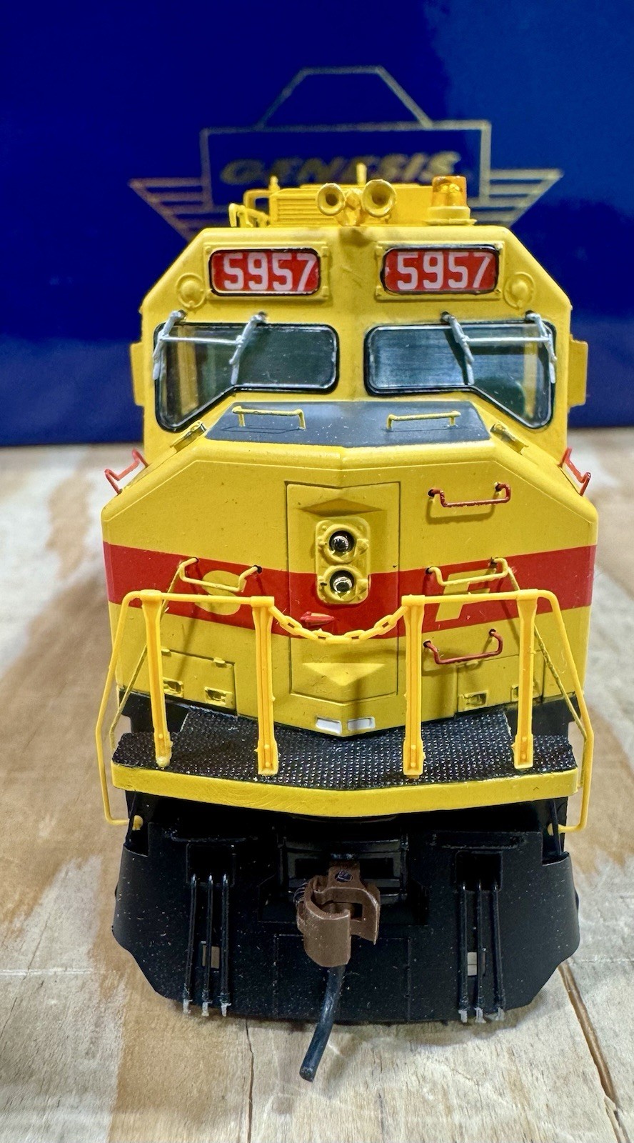 Athearn Genesis G67558 HO Santa Fe Kodachrome F45 #5957 DCC Ready! New!