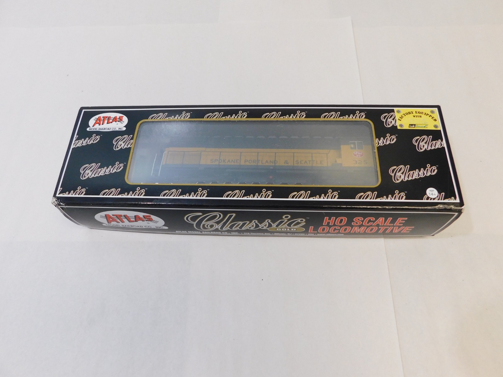 Atlas 10-002-568 HO Scale C425 Phase 2 Locomotive, DCC+Sound, SP&S #325