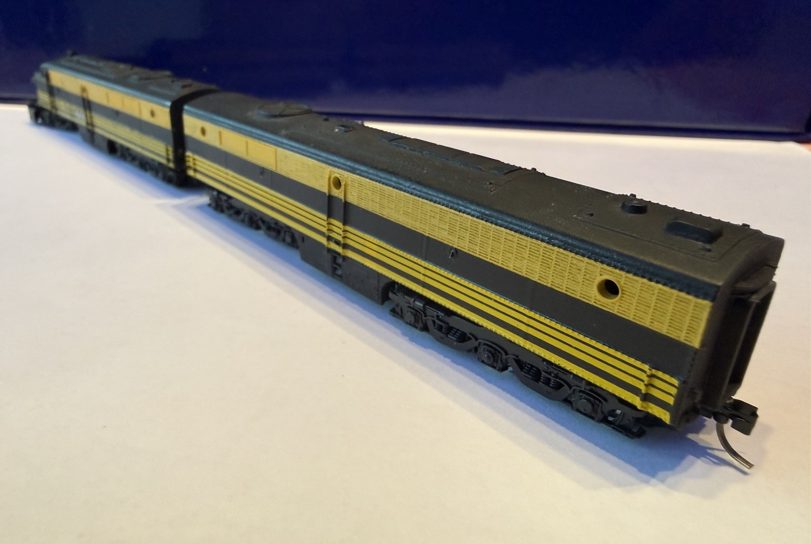 Con-Cor Kato N Scale Powered PA-1 PB-1 Locomotives Rio Grande