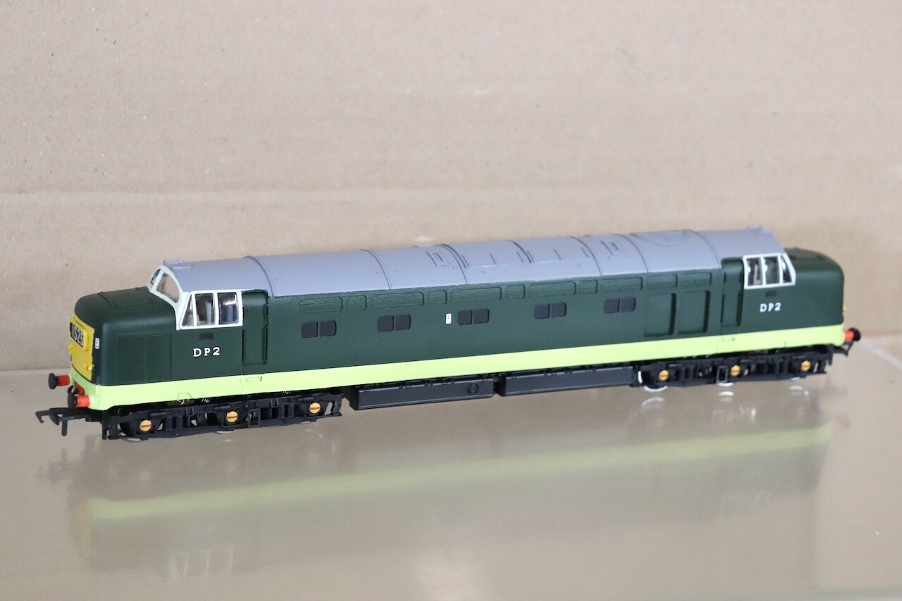 SILVER FOX MODELS BACHMANN KIT BUILT BR GREEN DIESEL LOCOMOTIVE DP2 nx