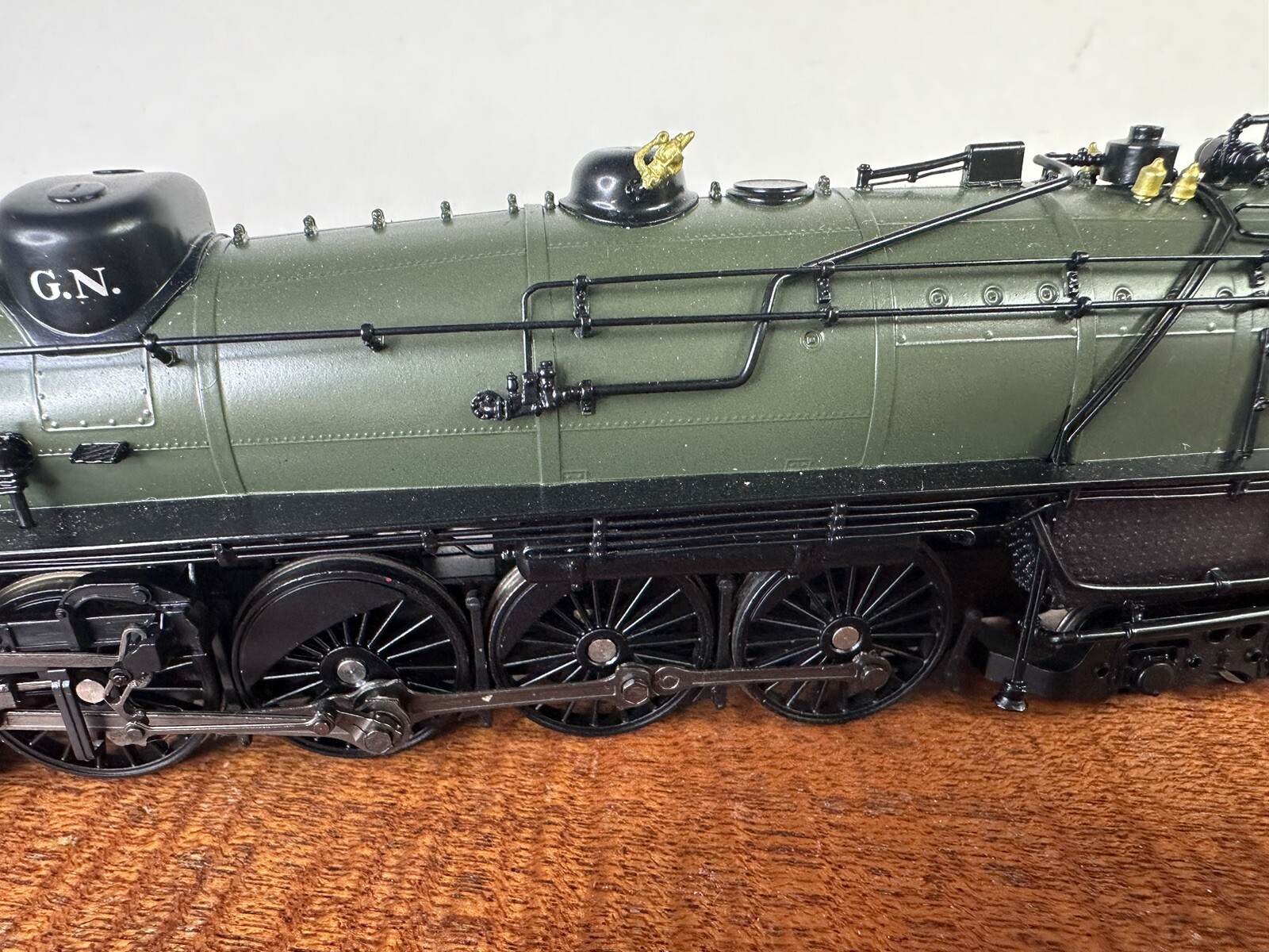 HO Scale 2871 Broadway Limited Brass Hybrid Great Northern S2 4-8-4 #2580 GN