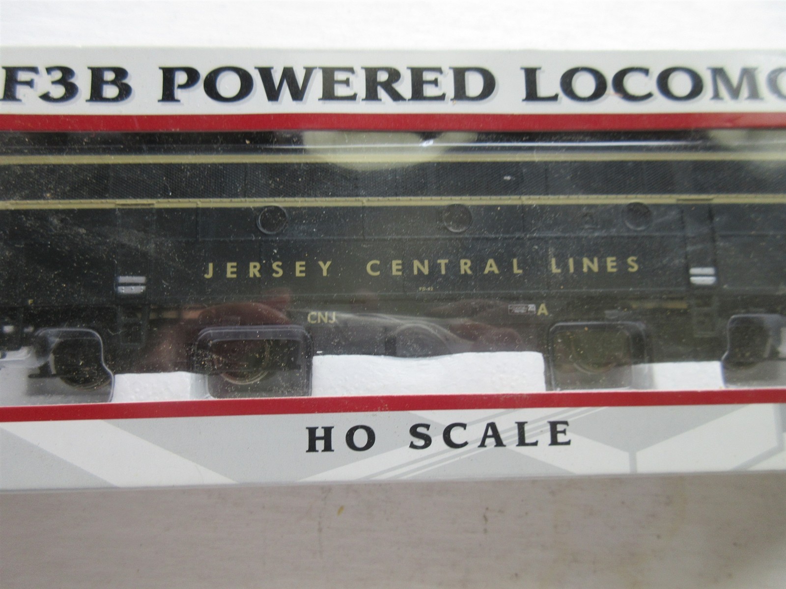 HO Proto 1000 F3A & F3B Diesel Locomotive Jersey Central #51