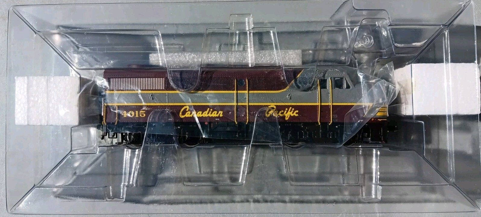 MTH HO Canadian Pacific Alco FA-1 A/B Set Diesel Engine 80-2206-1L Proto 3