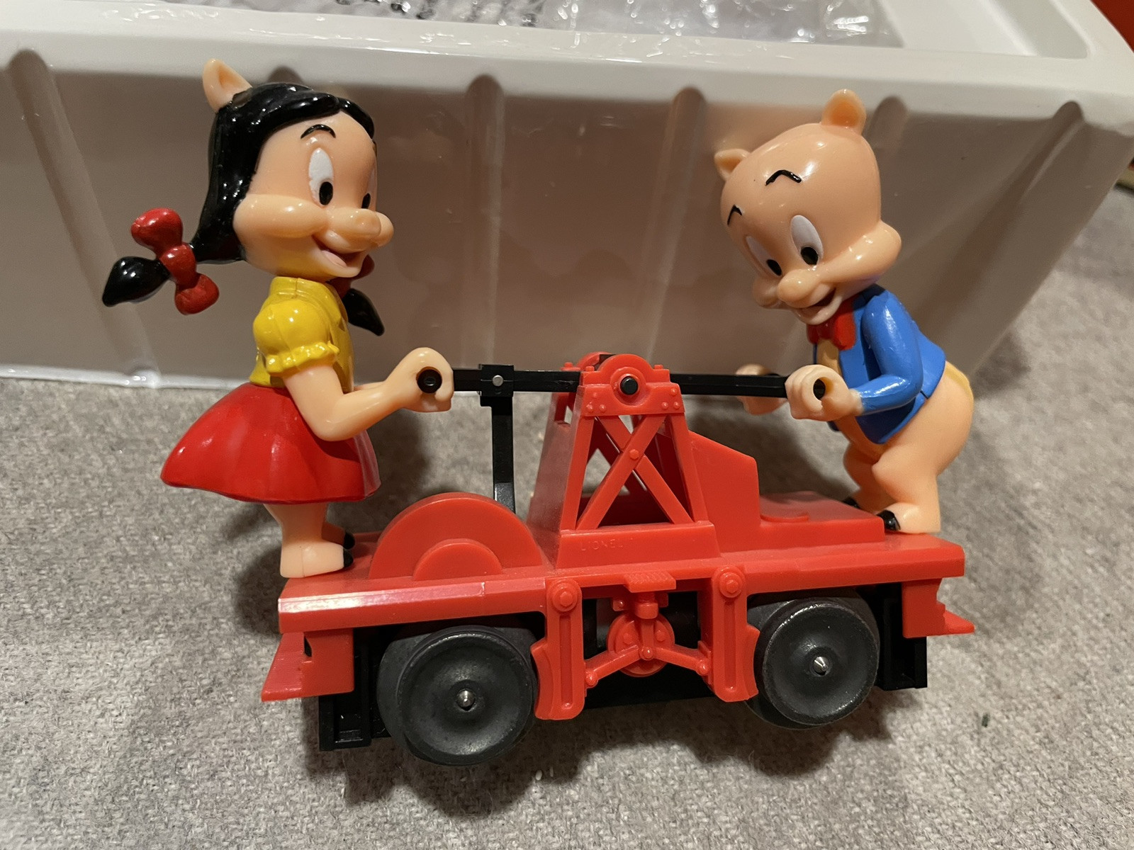 Lionel 6-18434 Porky And Petunia Hand Car LNIB
