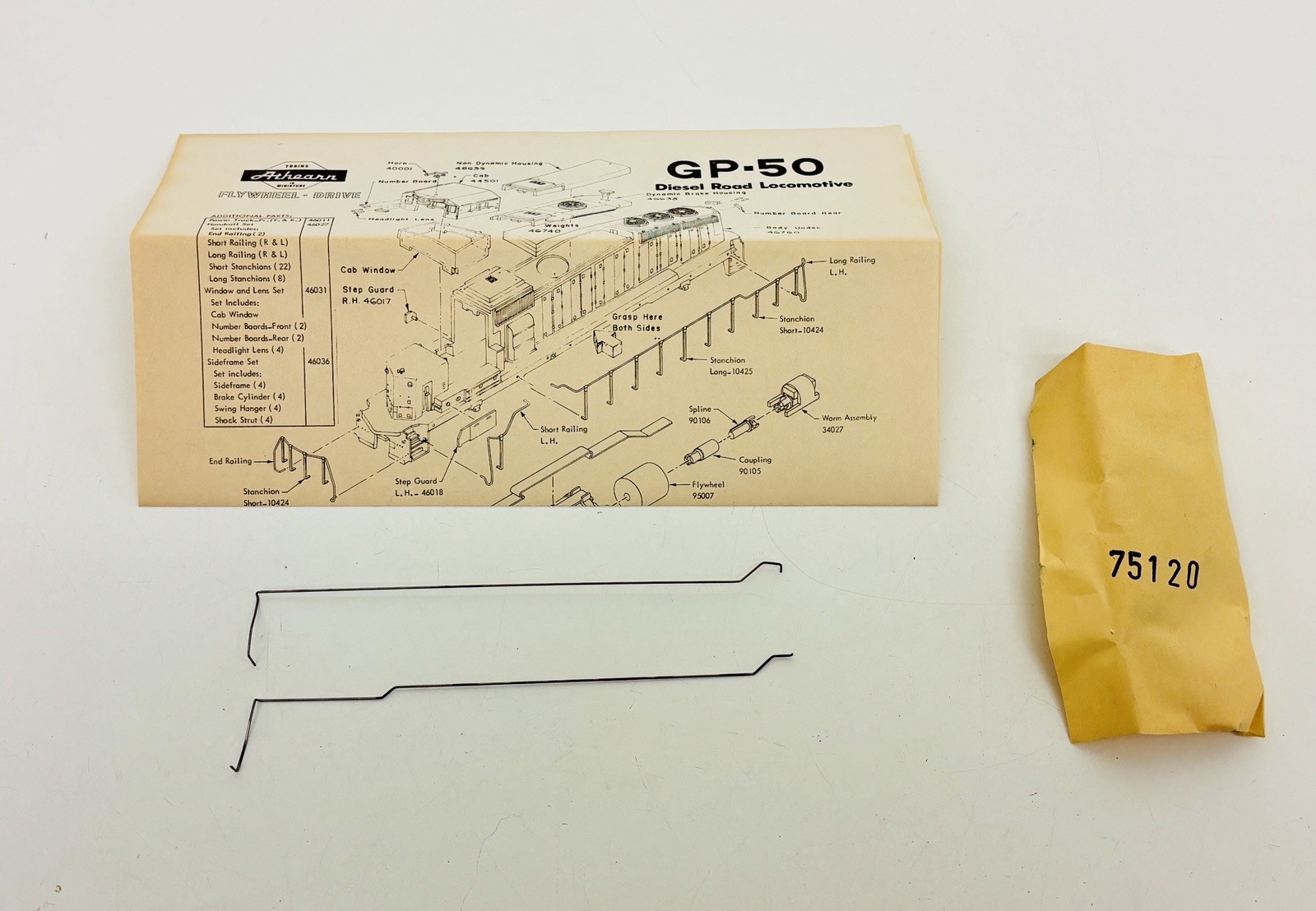 Athearn HO CNW GP50 Dummy Non-Powered Diesel Locomotive 4678 New