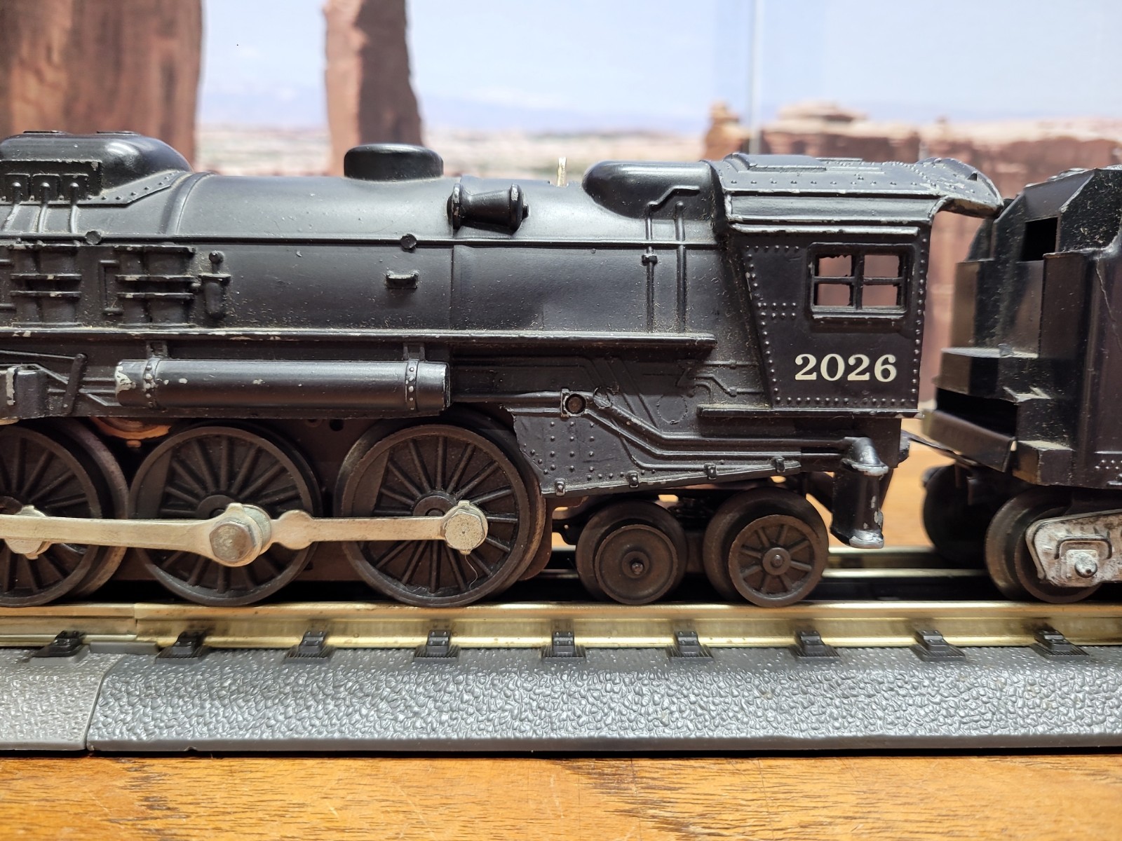 Lionel O Gauge 2-6-4 2026 Steam Locomotive And Tender For Parts Or Repair
