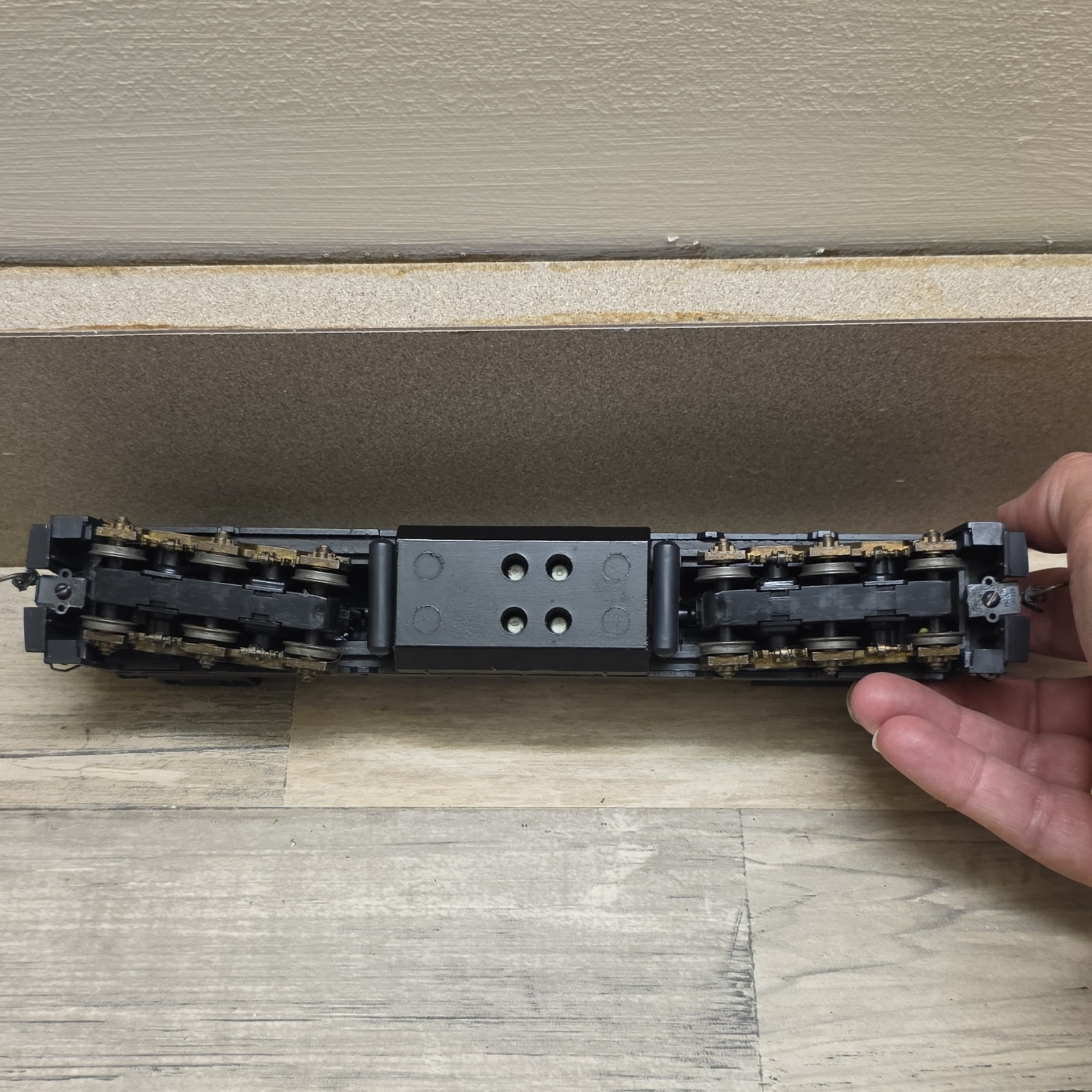 NW HO Scale Diesel Locomotive Co-Co Black Plastic Metal Model 1:87