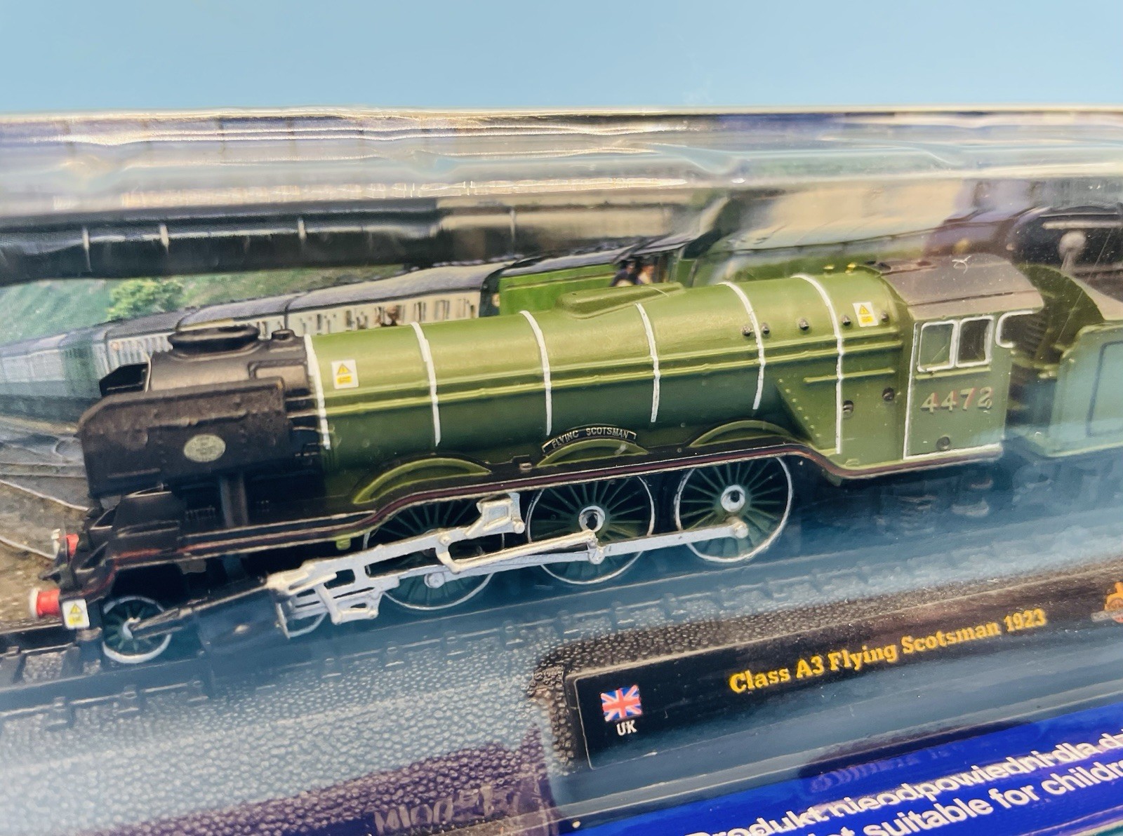 Delprado N Scale Class A3 Flying Scotsman Locomotive, Static / Display Only, New