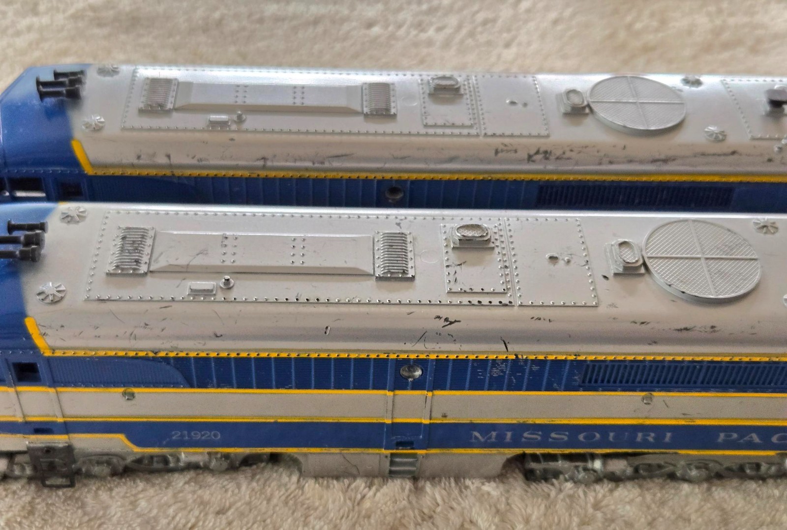 American Flyer Missouri Pacific – 21922 A Engine and 21922-1 A Engine Dummy
