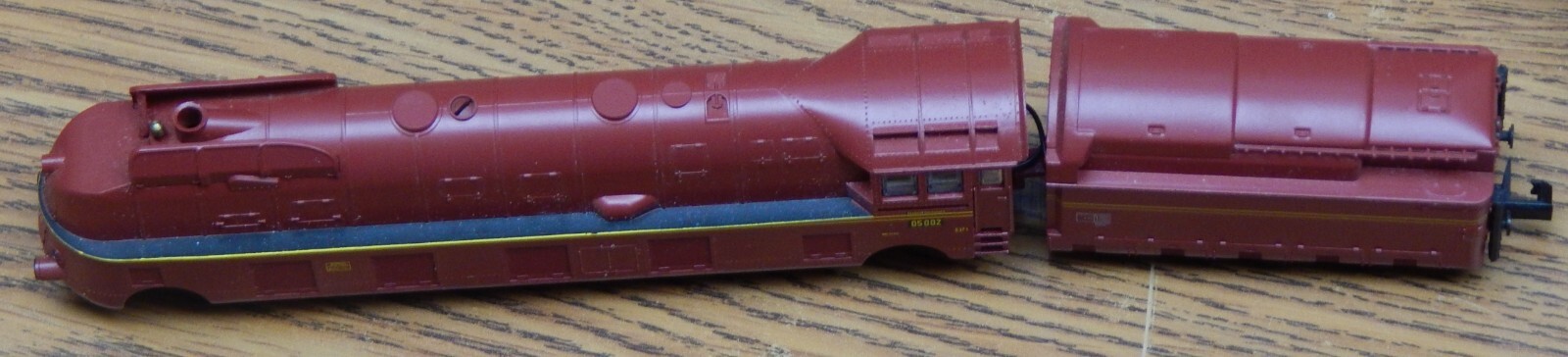 ARNOLD 2217 4-6-4 STEAM ENGINE USED VERY LITTLE IN BOX N SCALE RUNS GREAT LQQK