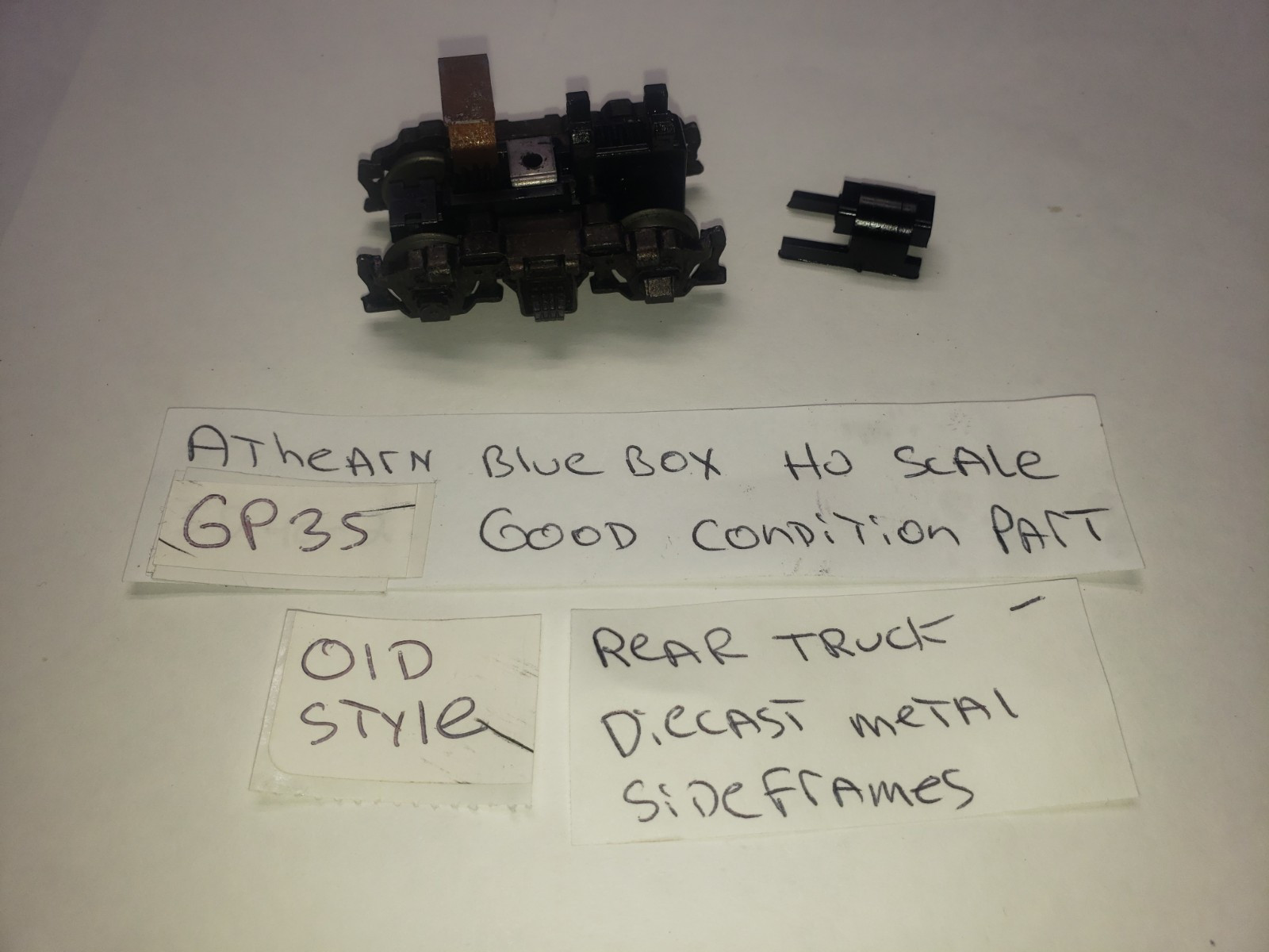 GP35 REAR DIECAST METAL GEARED 4 WHEEL TRUCK ATHEARN BB HO SCALE Old Style PART