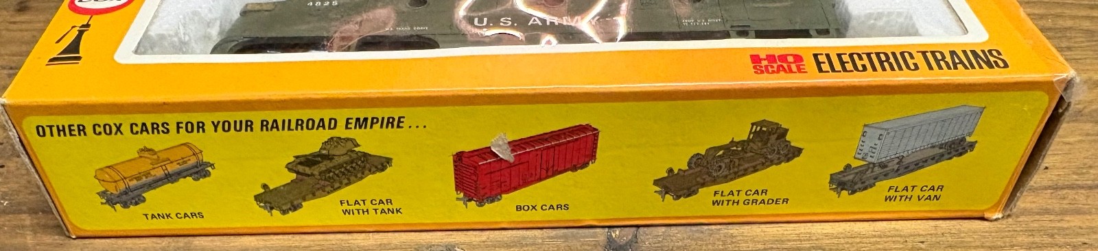 Vintage Cox HO Scale US Army F3 Diesel Locomotive 6111-6 Tested & Working