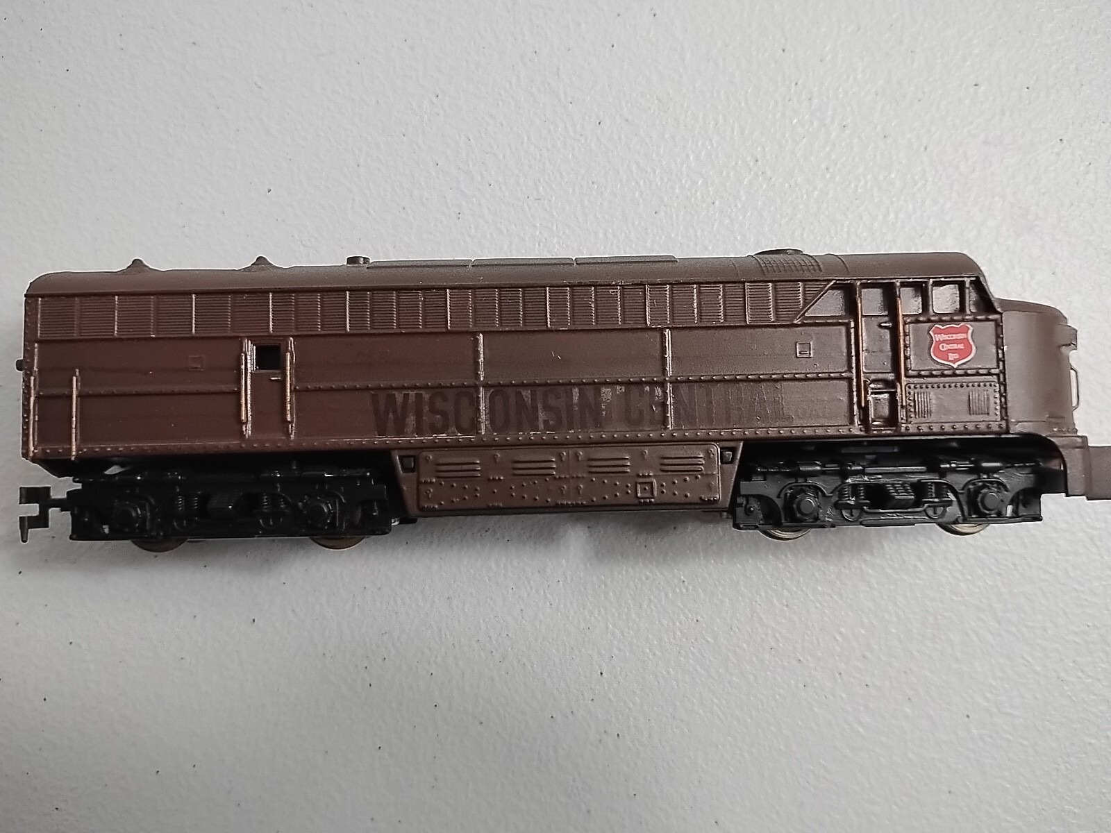 Vintage HO Wisconsin Central Locomotive AHM