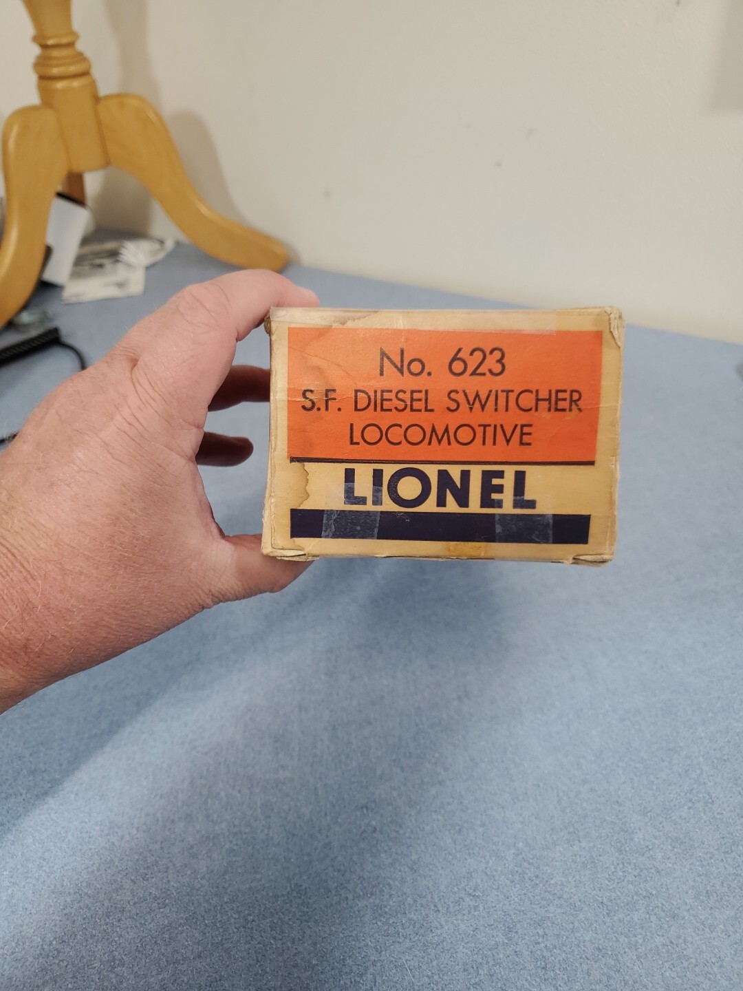 Lionel Postwar AT&SF 623 Diesel Loco Switcher serviced & ready to work !