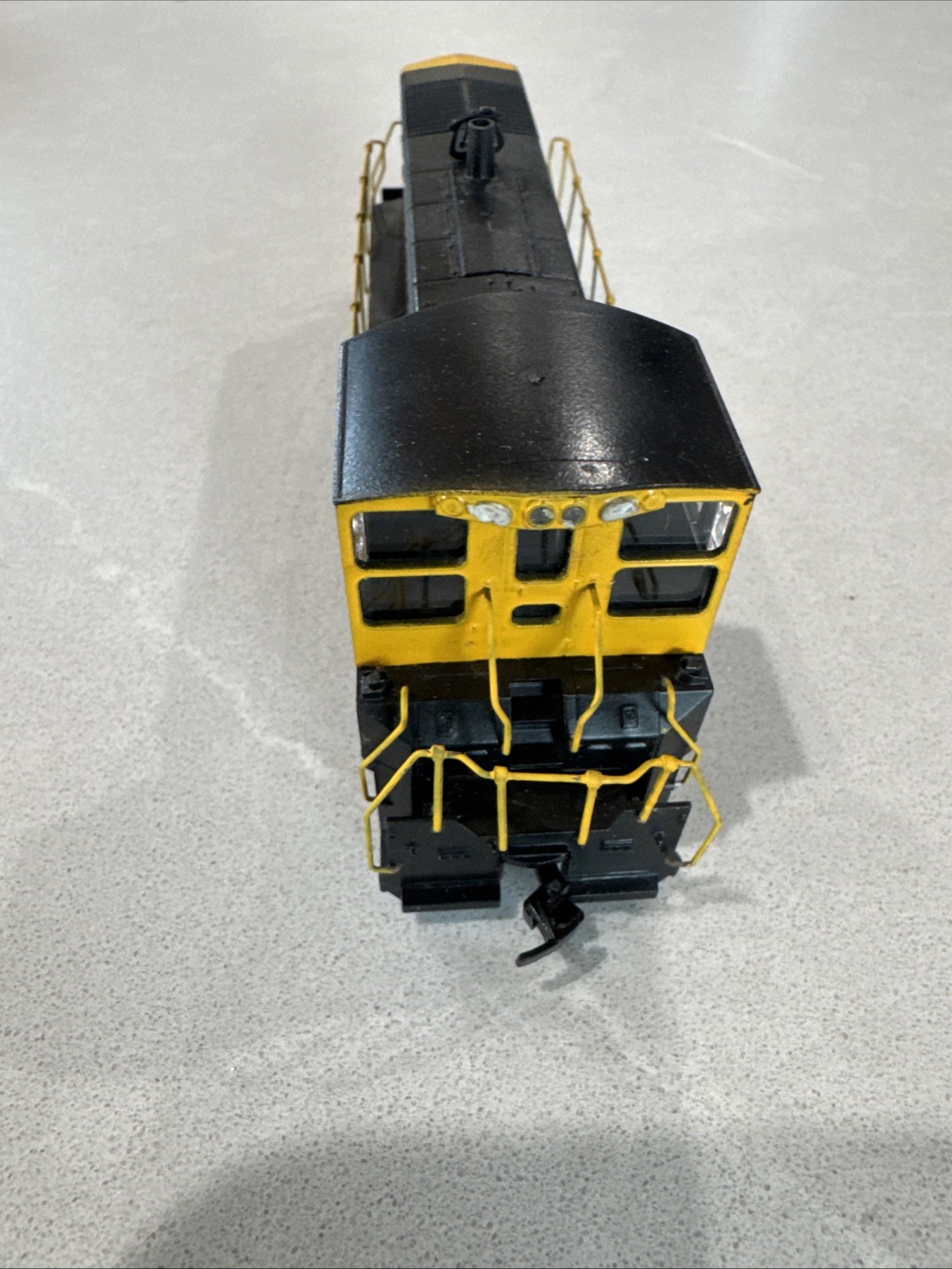 Athearn Blue Box Switcher WAMX 1702 1:87 Custom