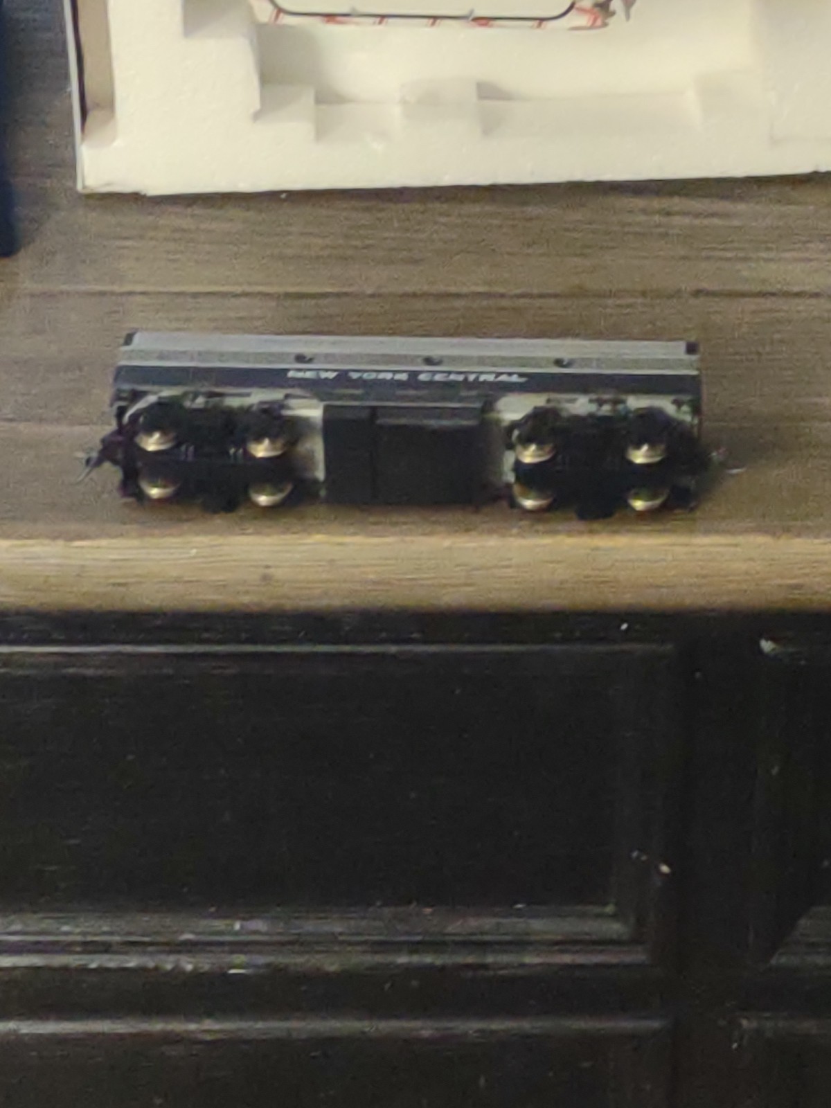 HO TRAINS STEWART / KATO # 9141 YORK CENTRAL F7B DUMMY LOCOMOTIVE LATE PHASE 1
