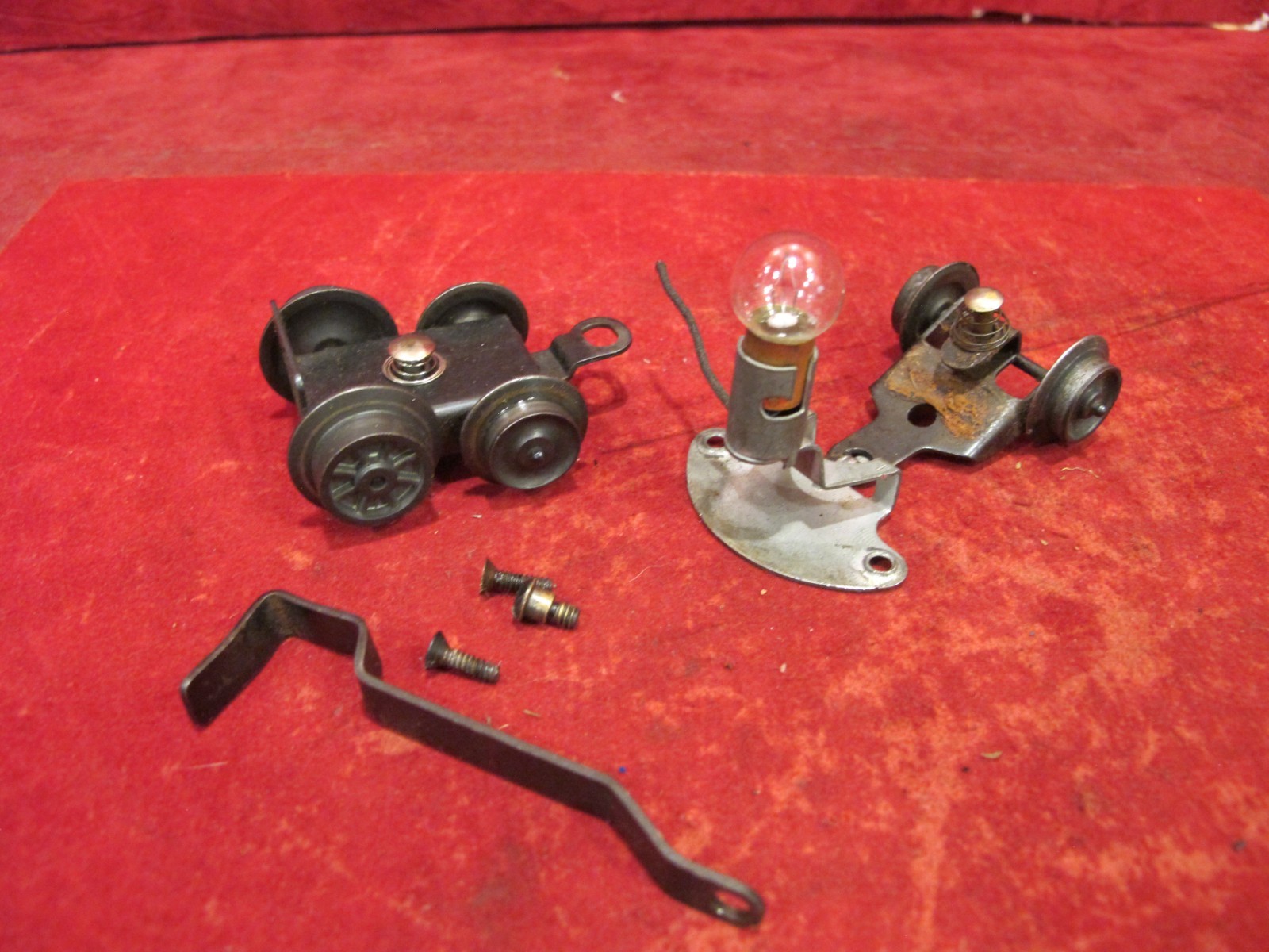 Lionel Postwar Pilot & Trailing Truck #2016, #2018, #2026, #2029, #2036, #2037,