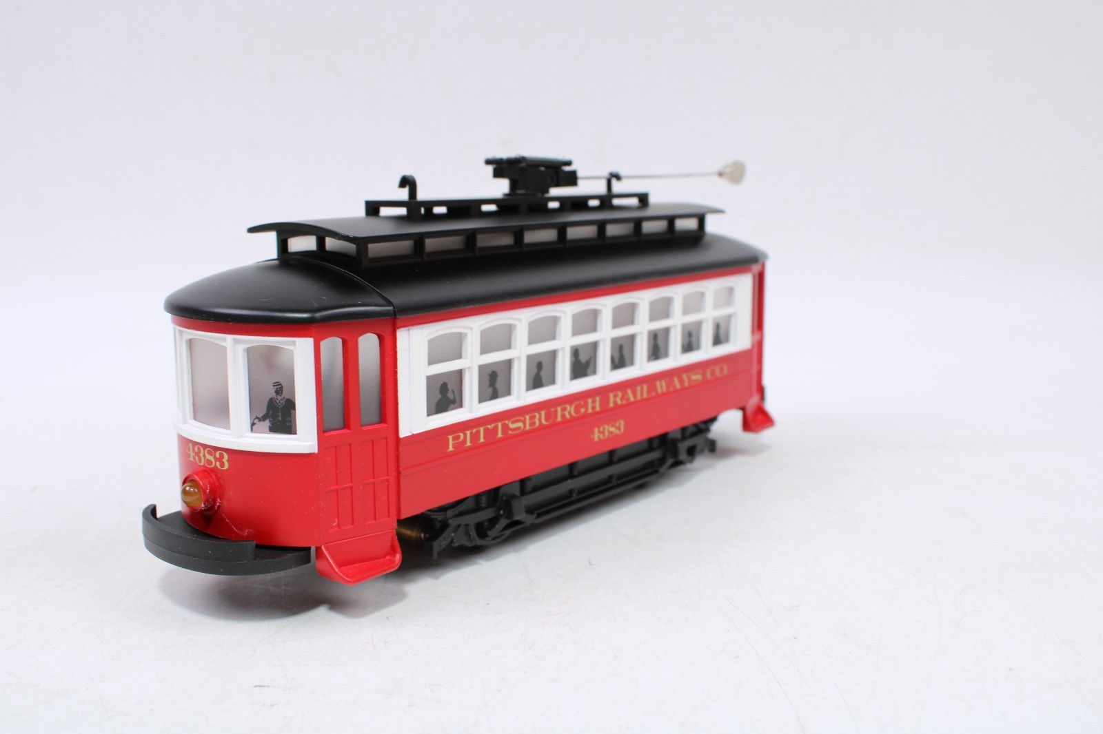 MTH 30-2557 O Gauge Bump-N-Go Trolley Pittsburgh Railways Co. #4383