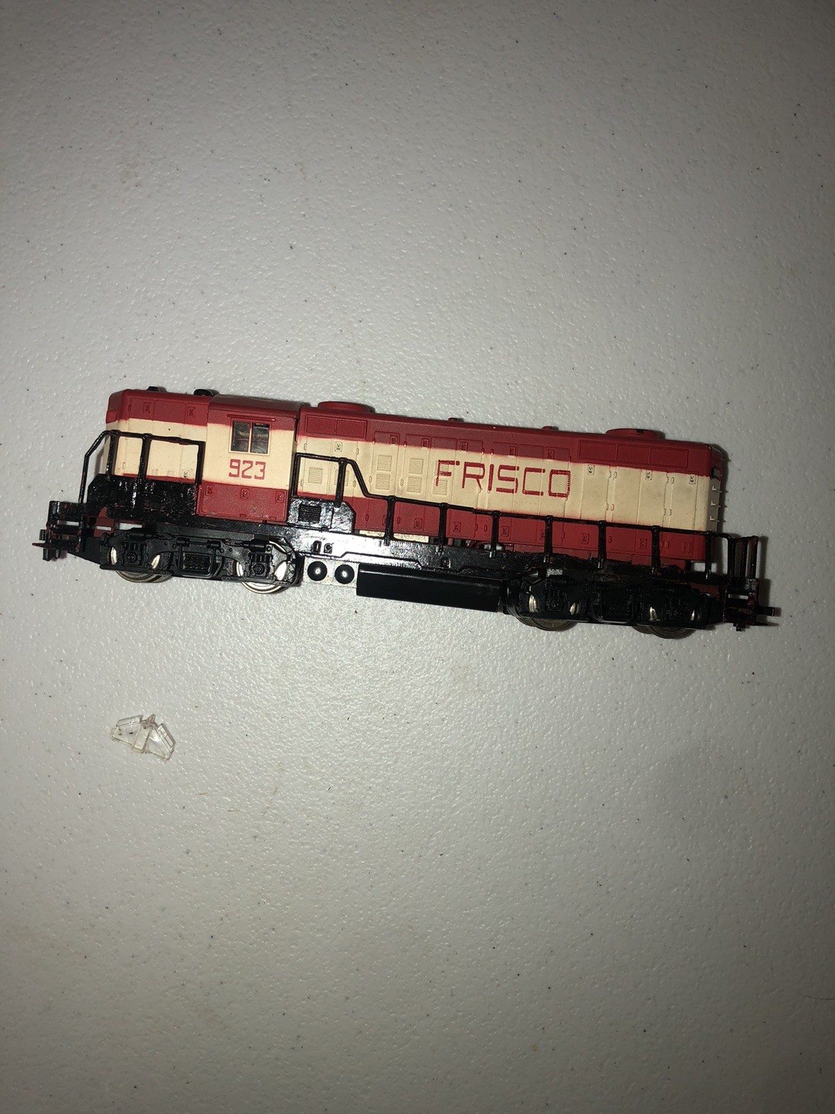 HO Scale Frisco SLSF Diesel Locomotive #923