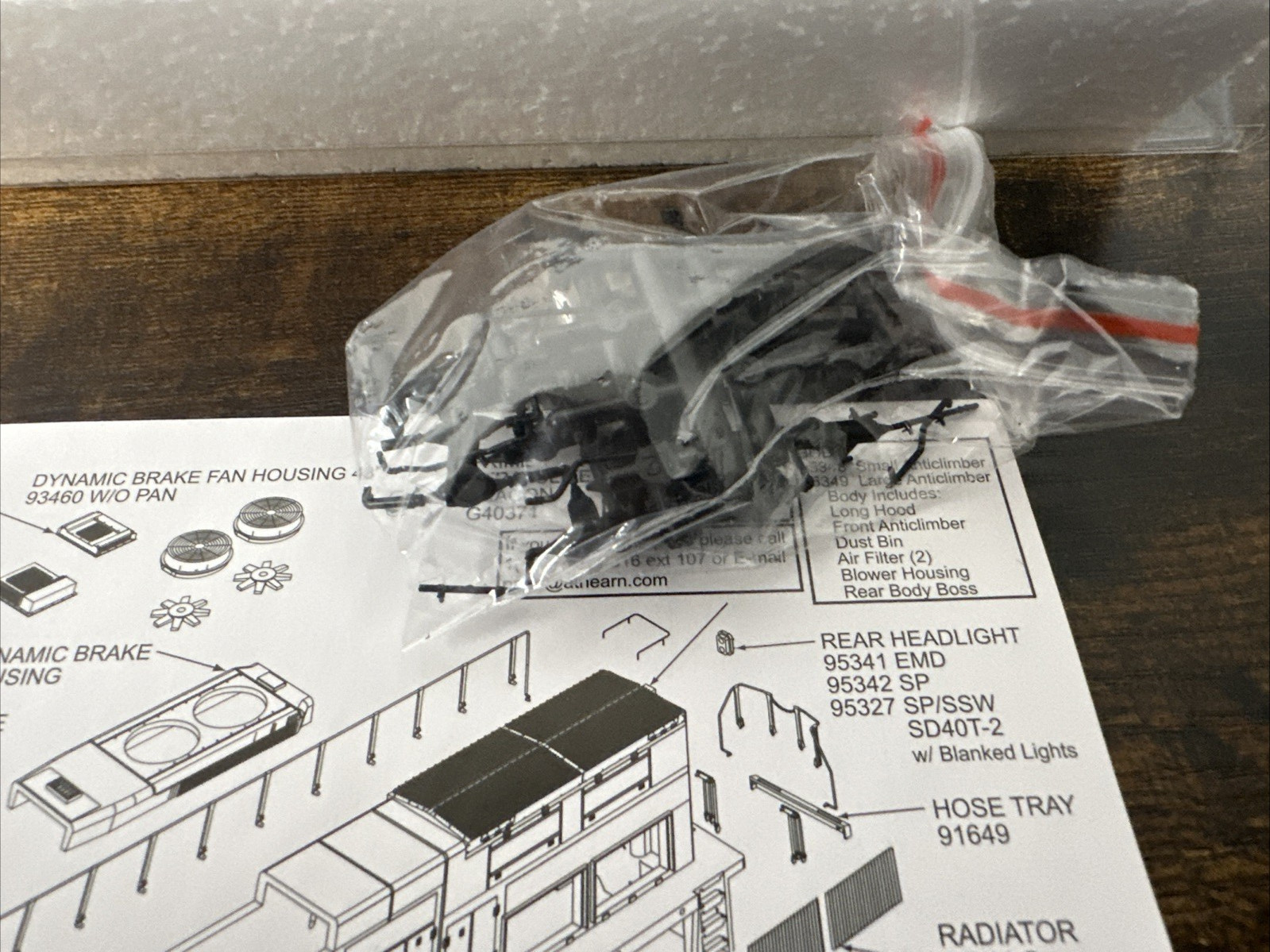 Athearn RTR HO Scale #ATH73044 SD40T-2 Diesel Locomotive D&RGW #5400 NIB!